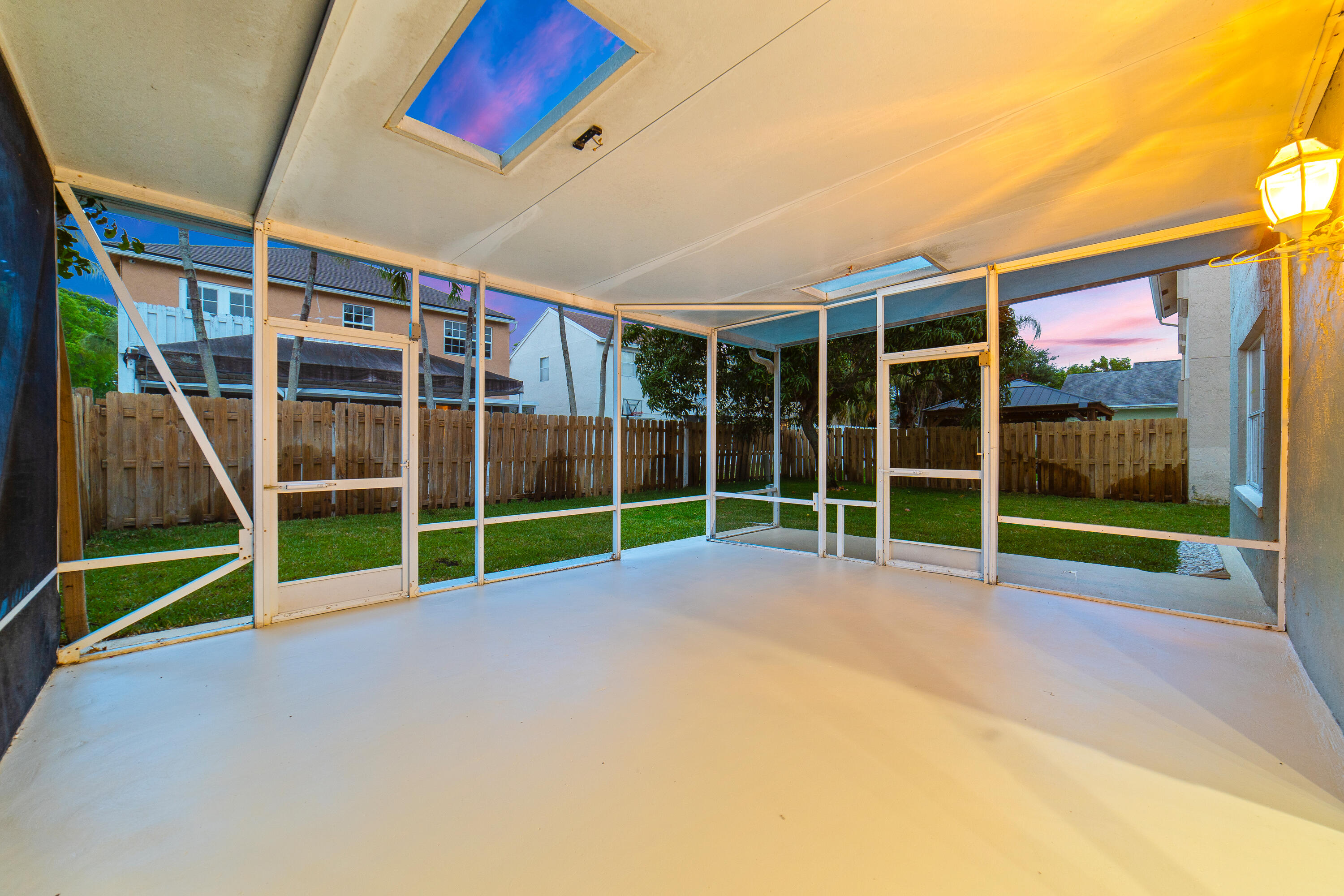 LAWRENCE GROVE 1 - Residential