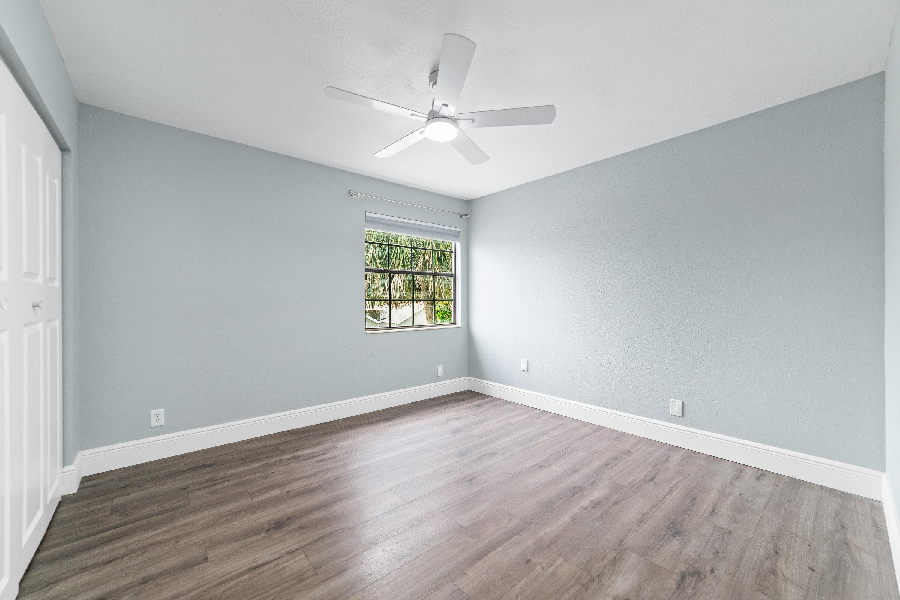 LAWRENCE GROVE 1 - Residential