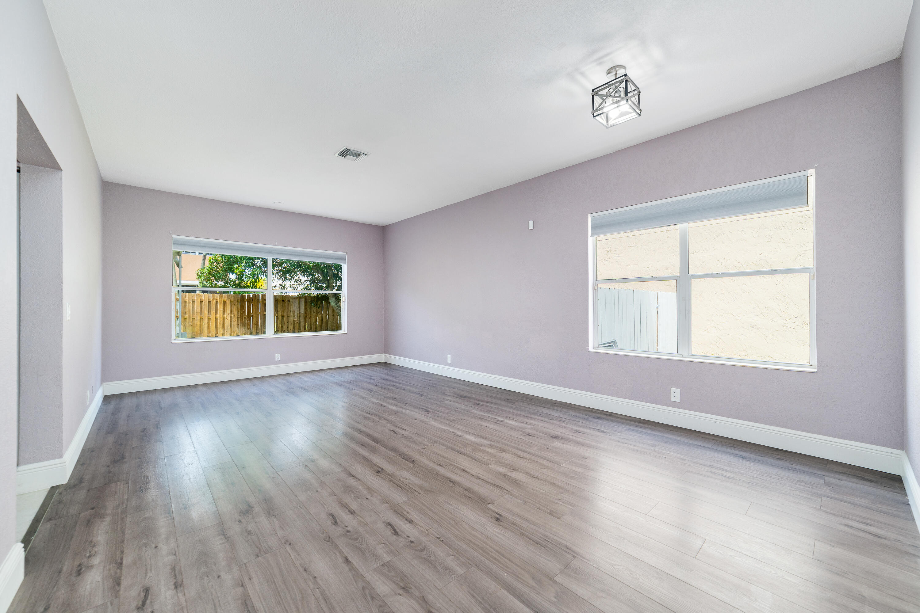 LAWRENCE GROVE 1 - Residential