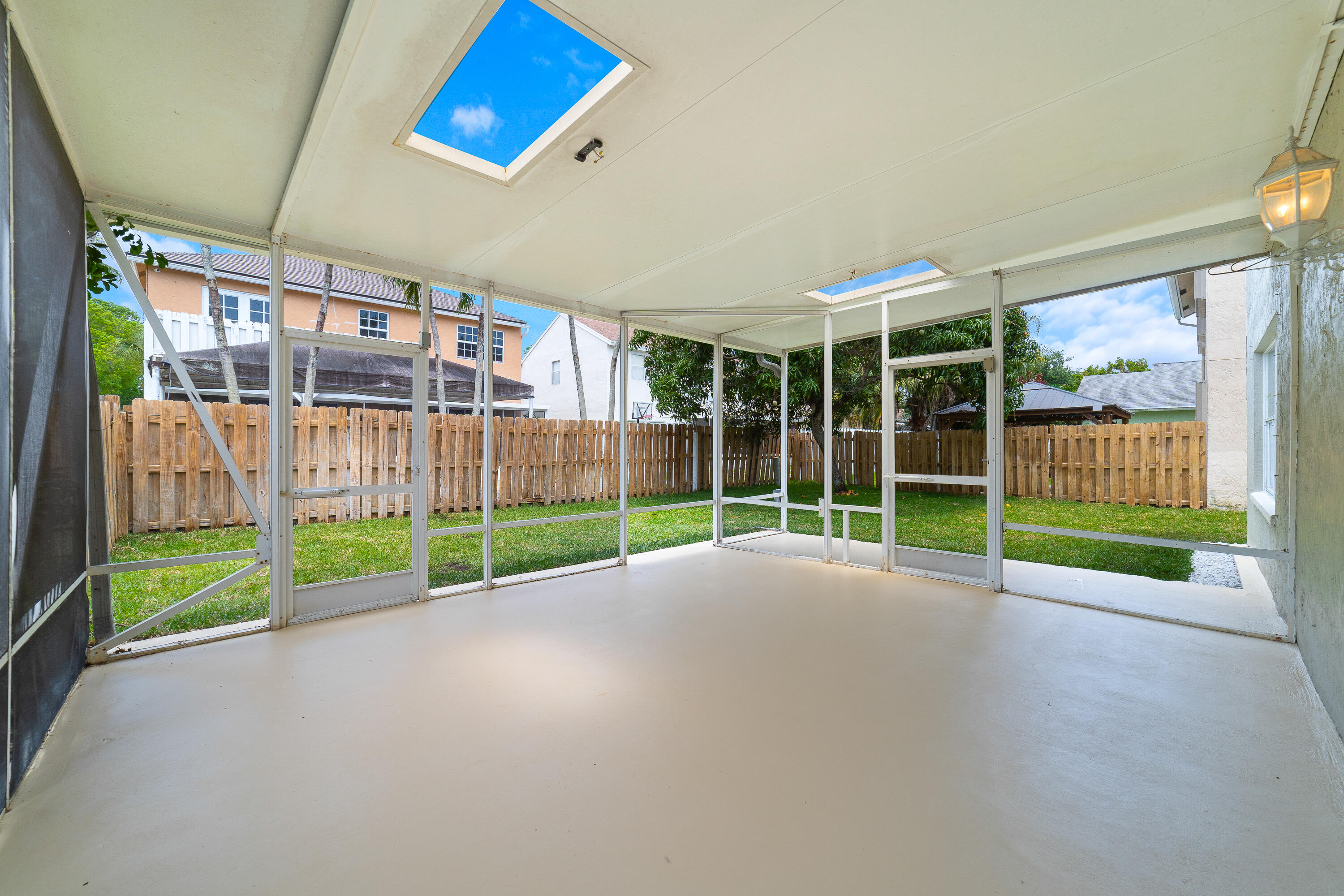 LAWRENCE GROVE 1 - Residential