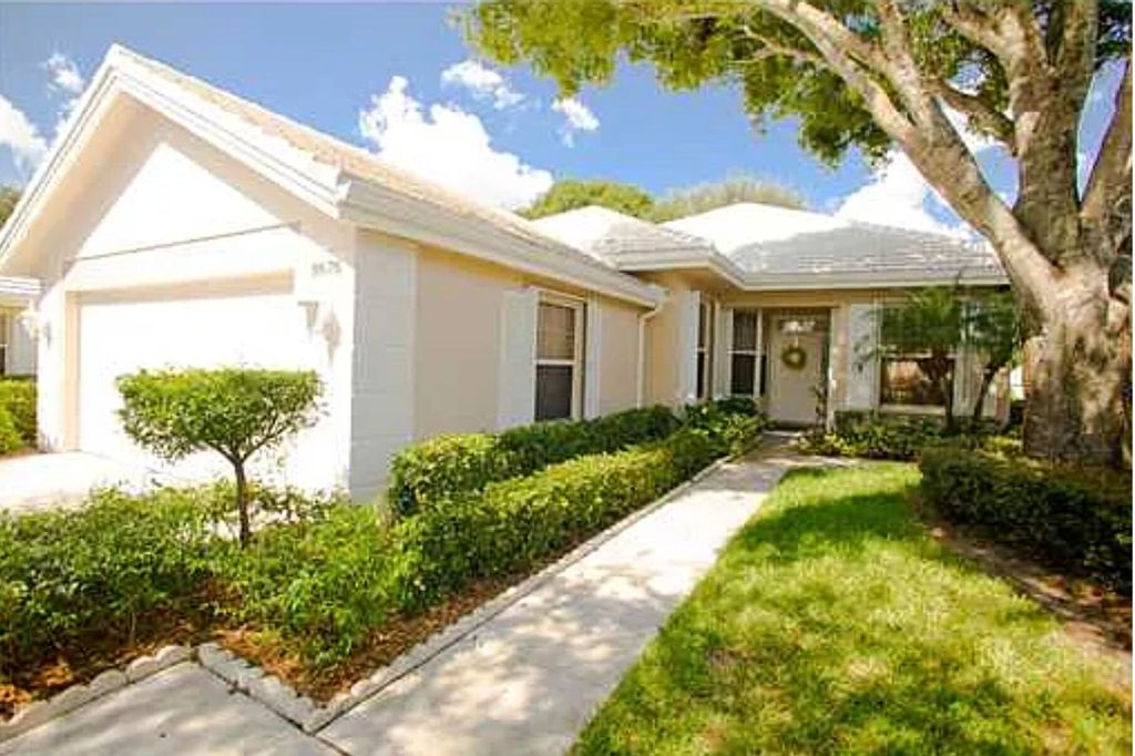 Photo of 8676 Doverbrook Drive, Palm Beach Gardens, FL 33410 (MLS # R11167878)