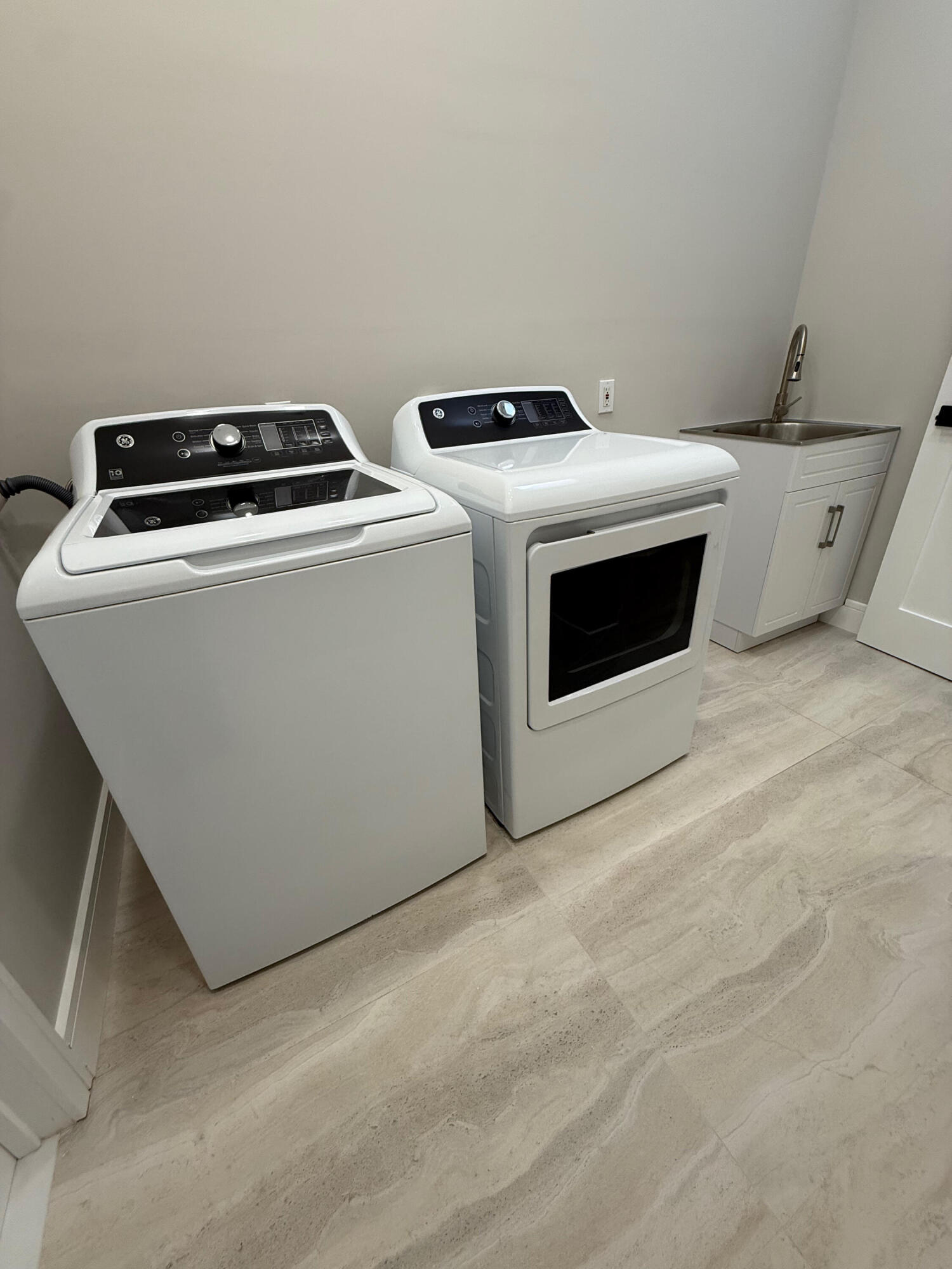 GARDEN OAKS 1 - Residential