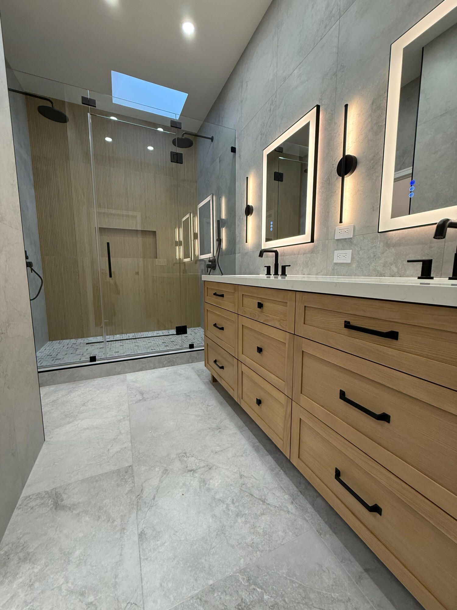 GARDEN OAKS 1 - Residential