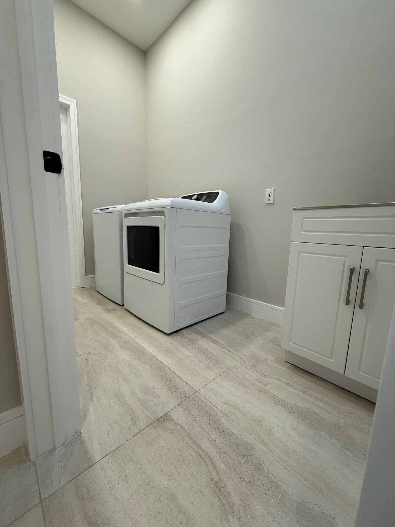 GARDEN OAKS 1 - Residential