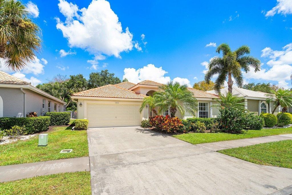 Photo of 13630 Breton Lane, Delray Beach, FL 33446 (MLS # R10984924)
