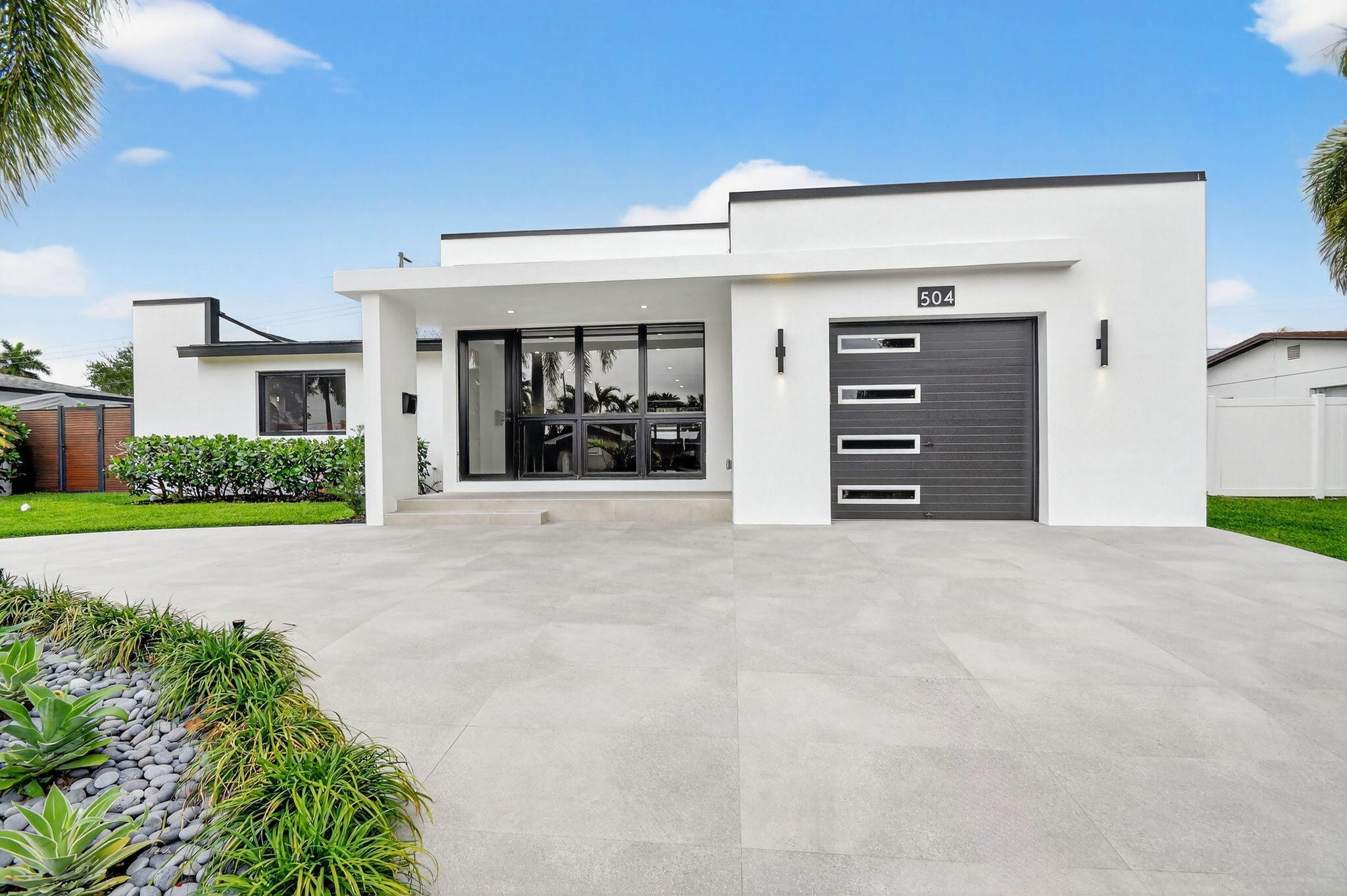 NORTH PALM BEACH VILLAGE OF 1 - Residential