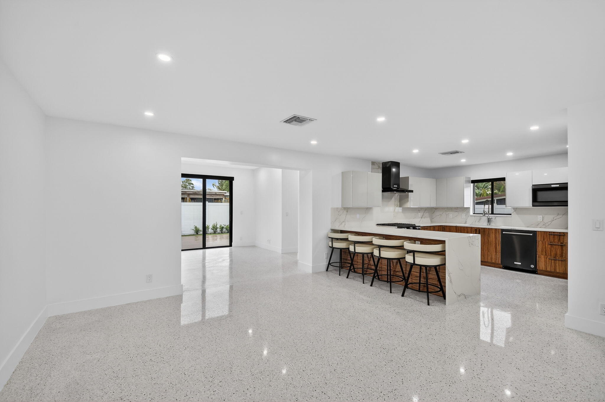 NORTH PALM BEACH VILLAGE OF 1 - Residential