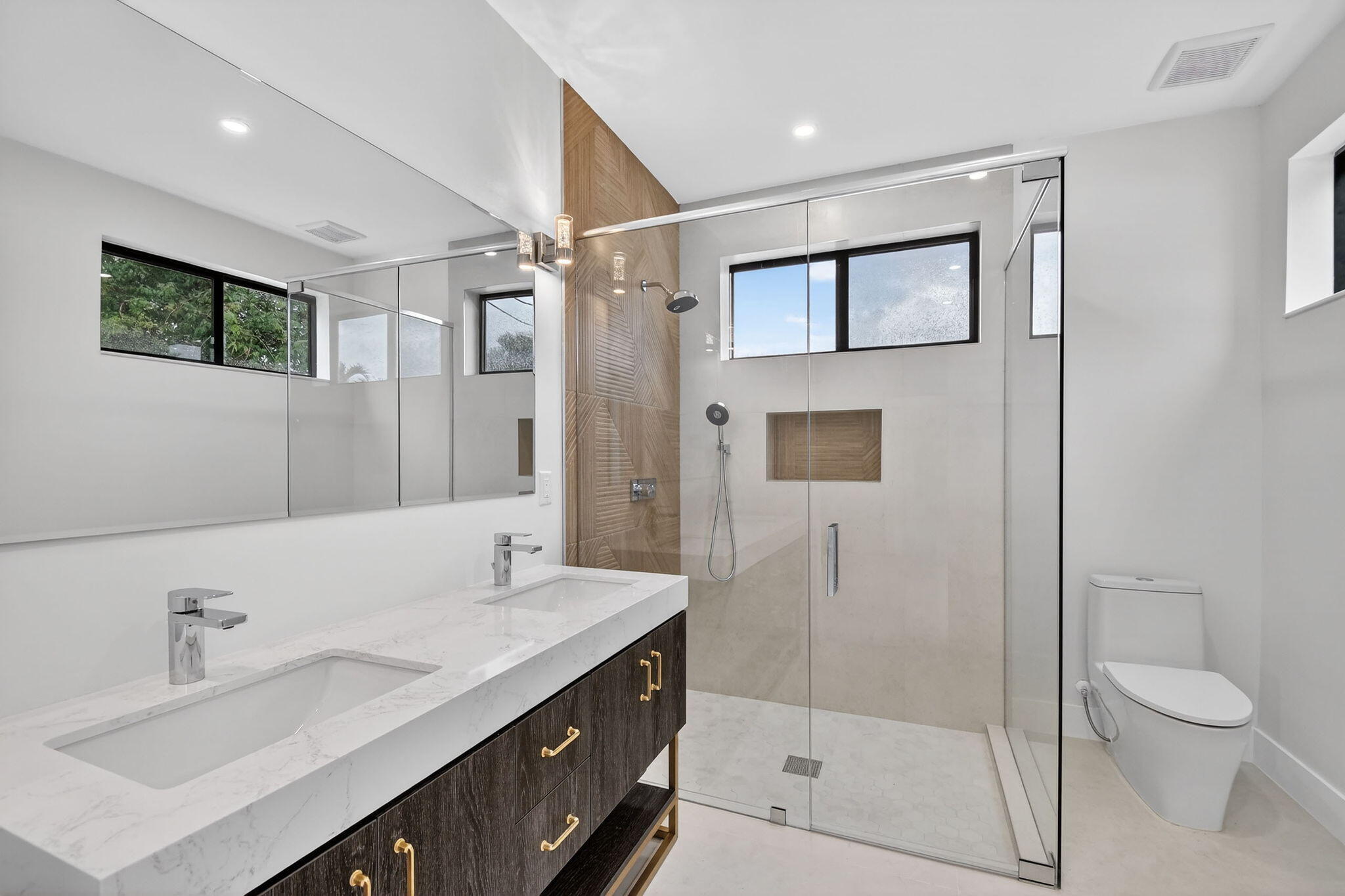 NORTH PALM BEACH VILLAGE OF 1 - Residential