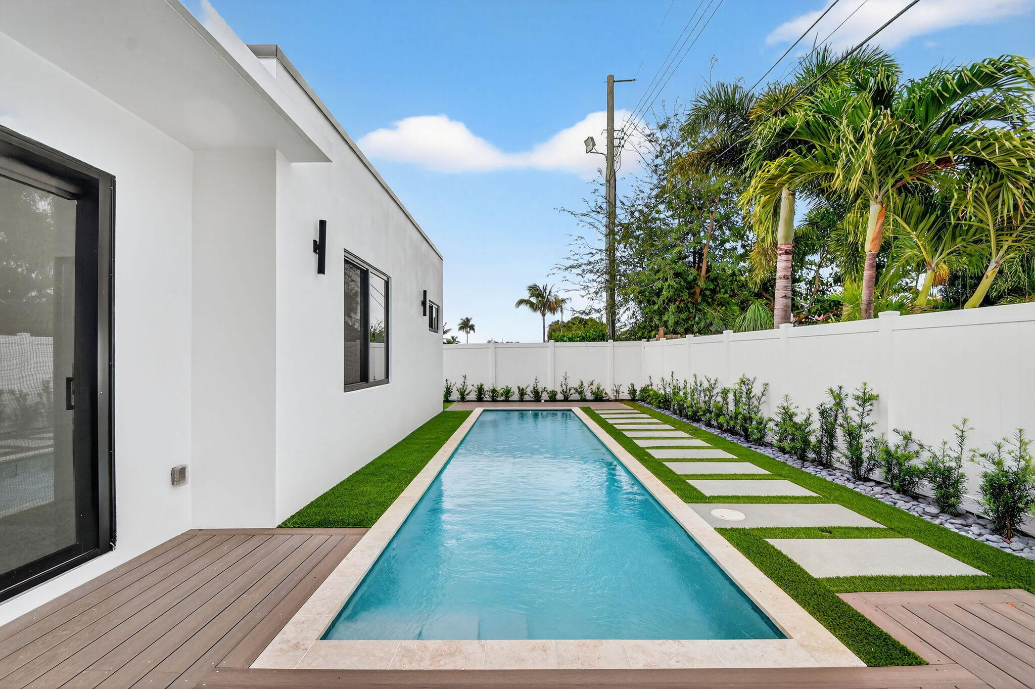 NORTH PALM BEACH VILLAGE OF 1 - Residential