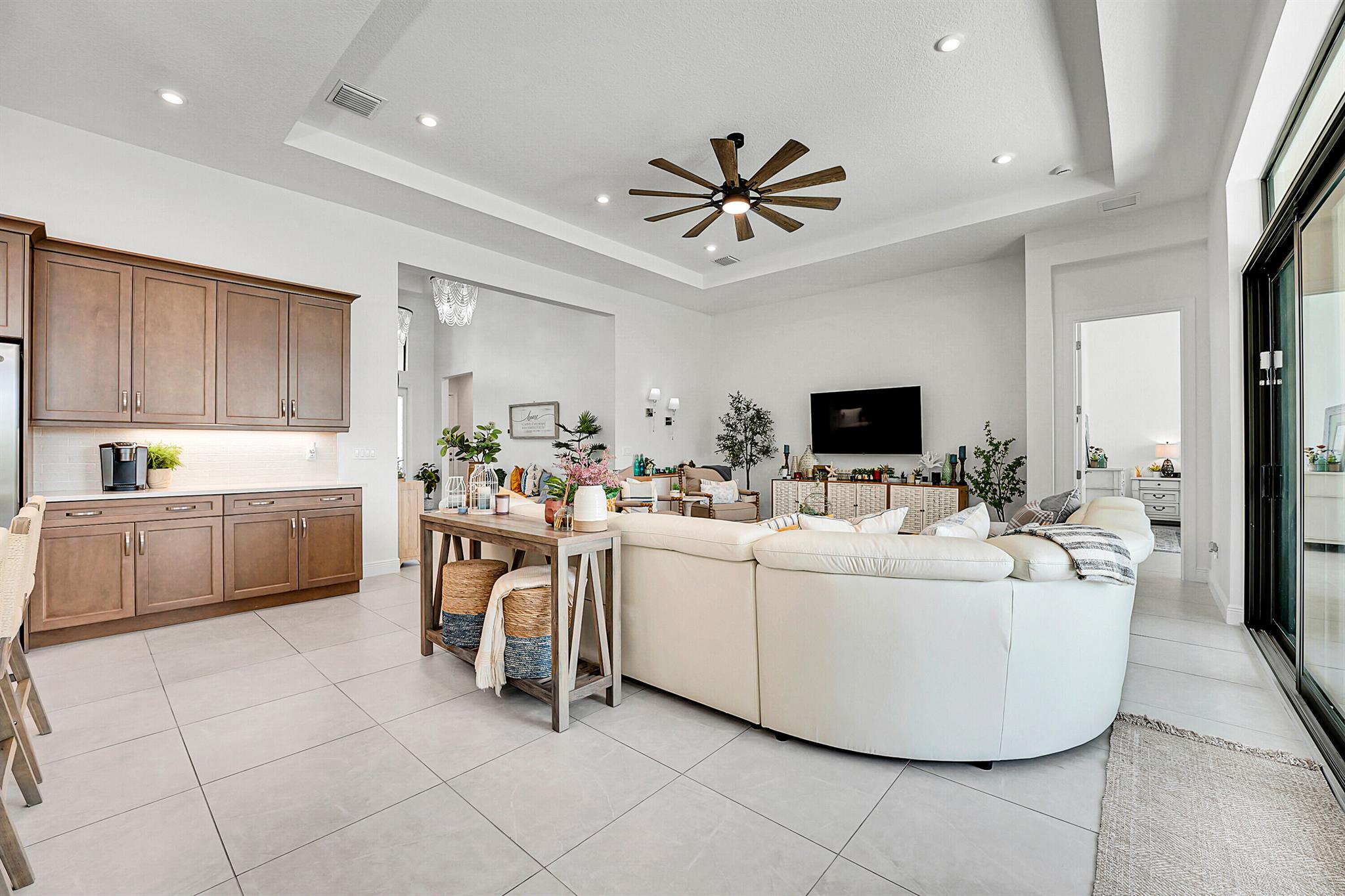 VERANDA ESTATES PHASE 1 - Residential