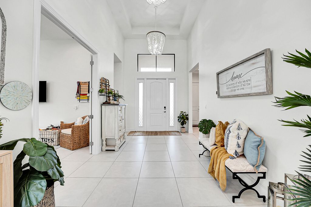 Photo of 13865 SE Blackwood Drive, Port Saint Lucie, FL 34984 (MLS # R11136957)