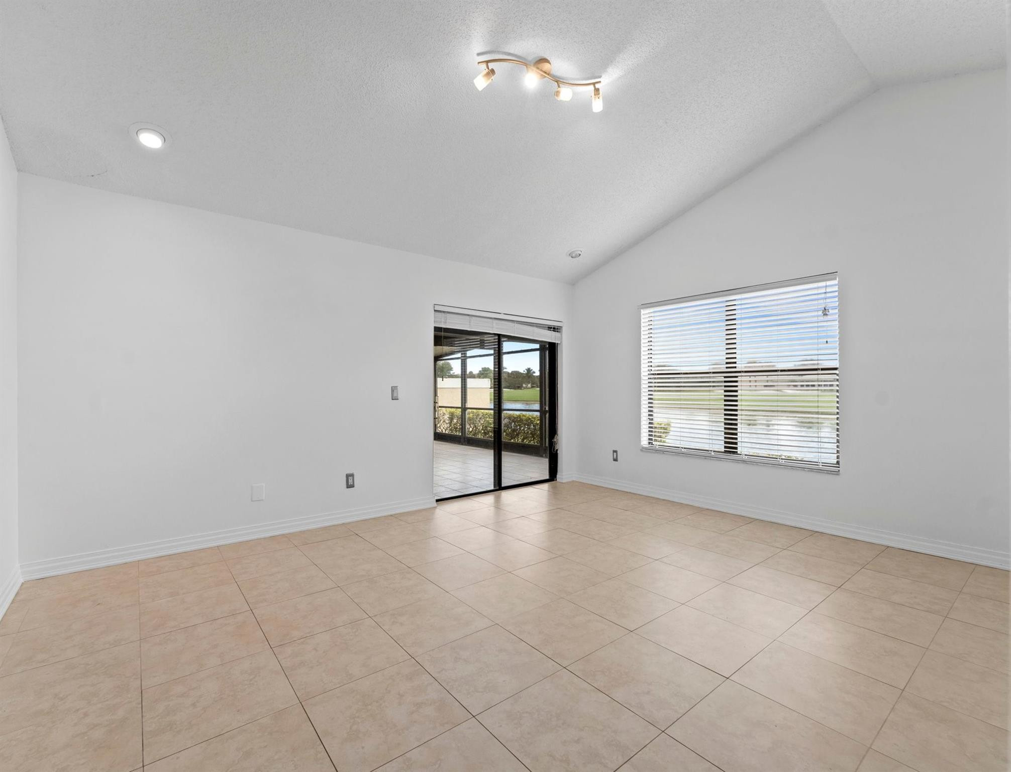 ABERDEEN / Cambridge - Residential Lease