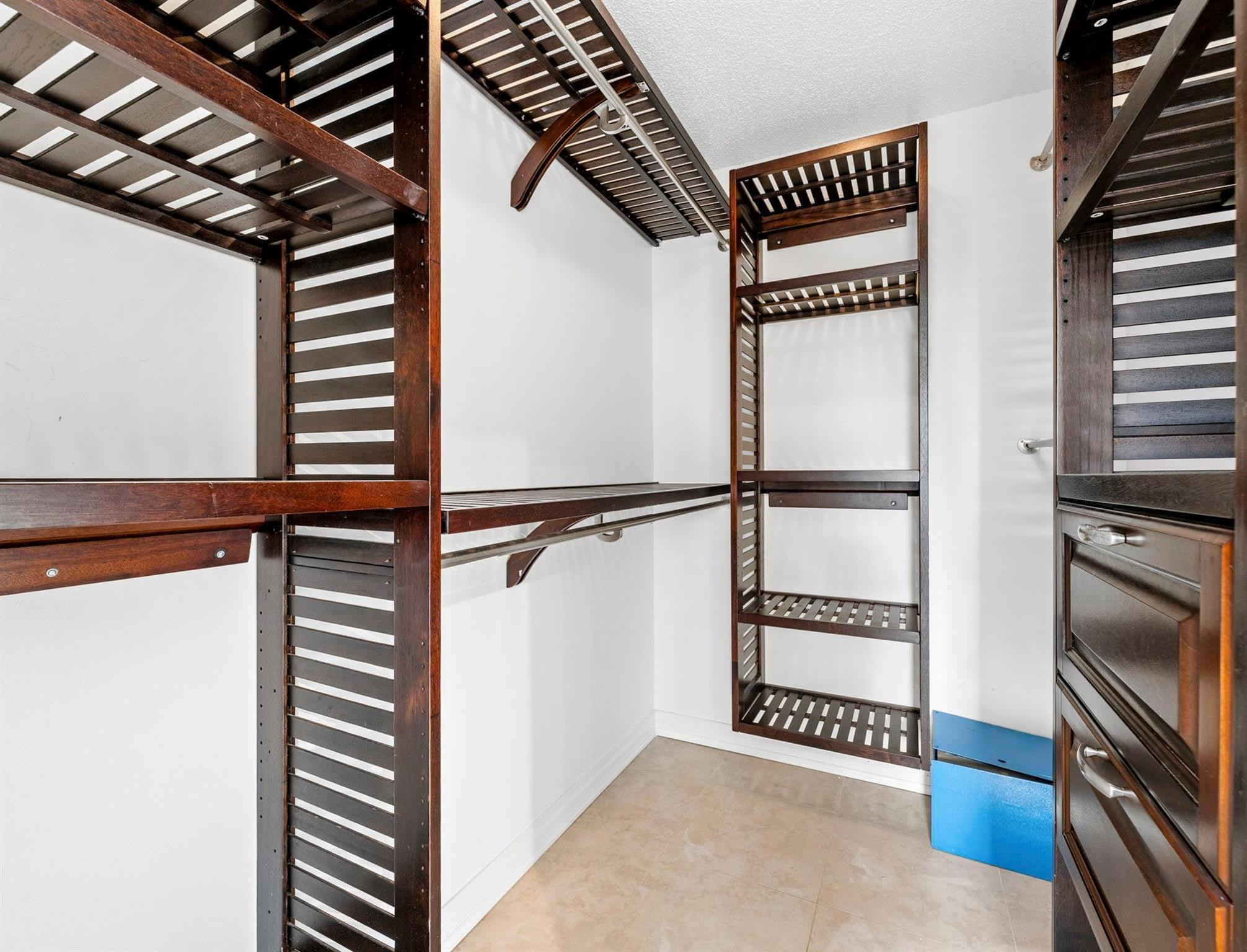 ABERDEEN / Cambridge - Residential Lease