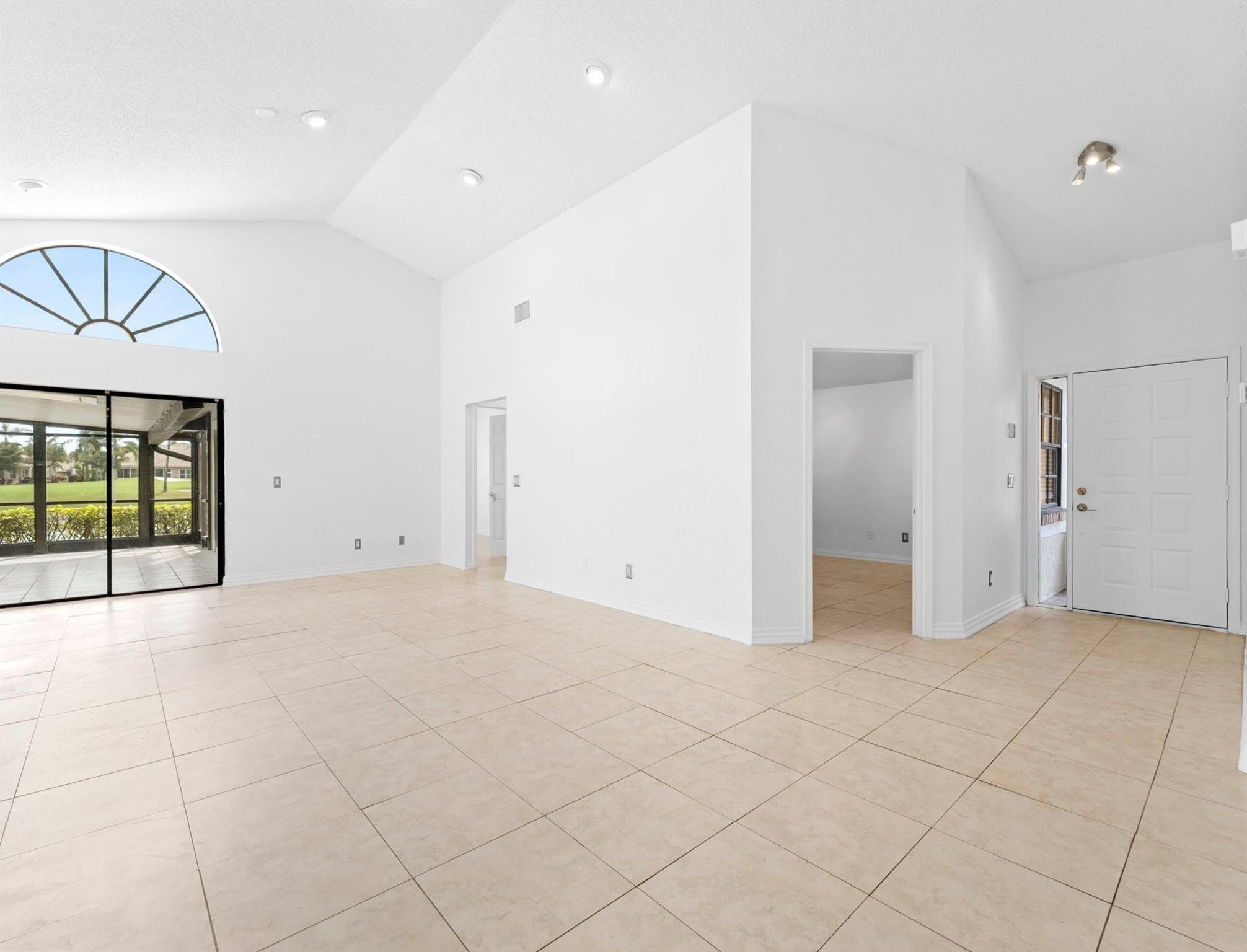 ABERDEEN / Cambridge - Residential Lease