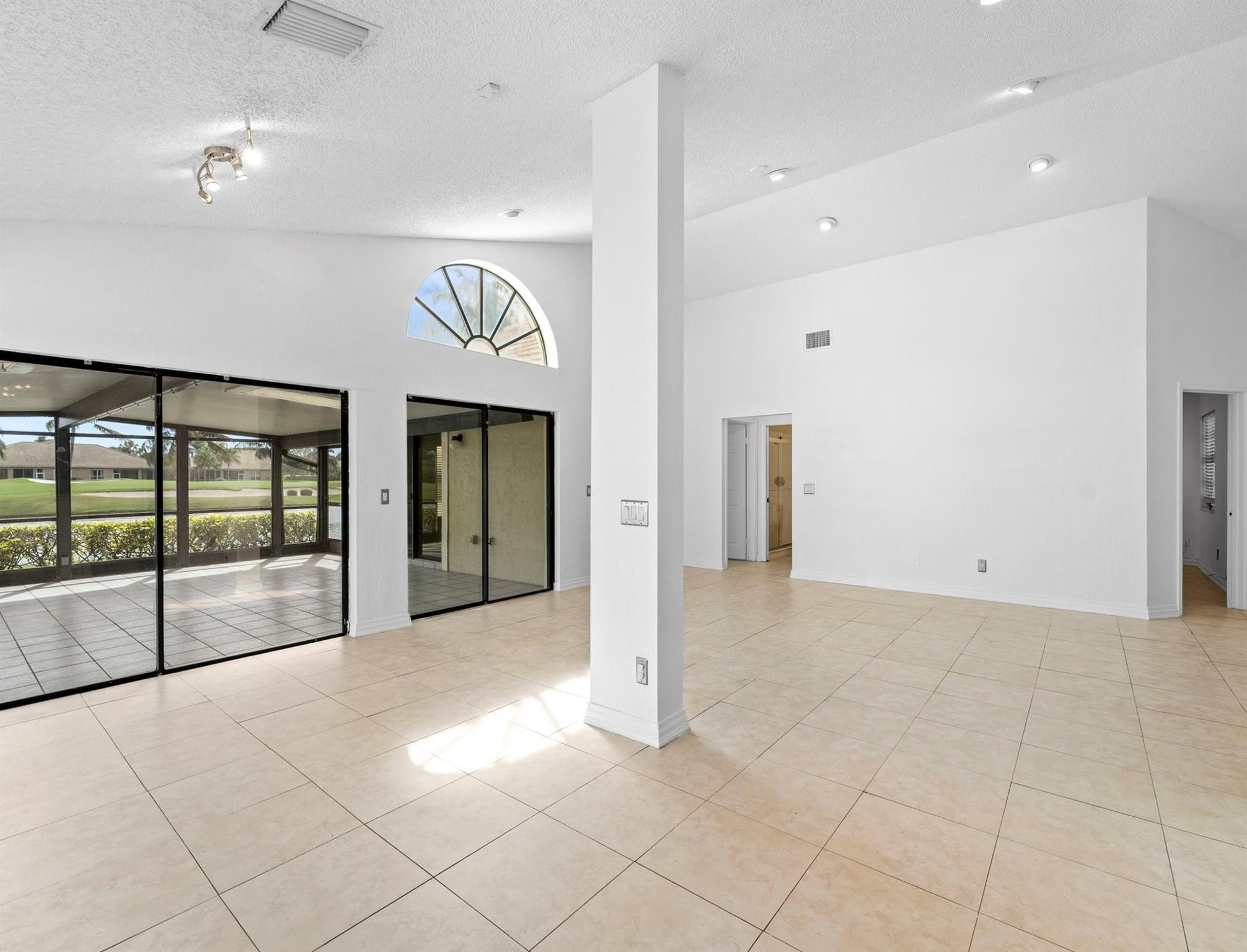 ABERDEEN / Cambridge - Residential Lease