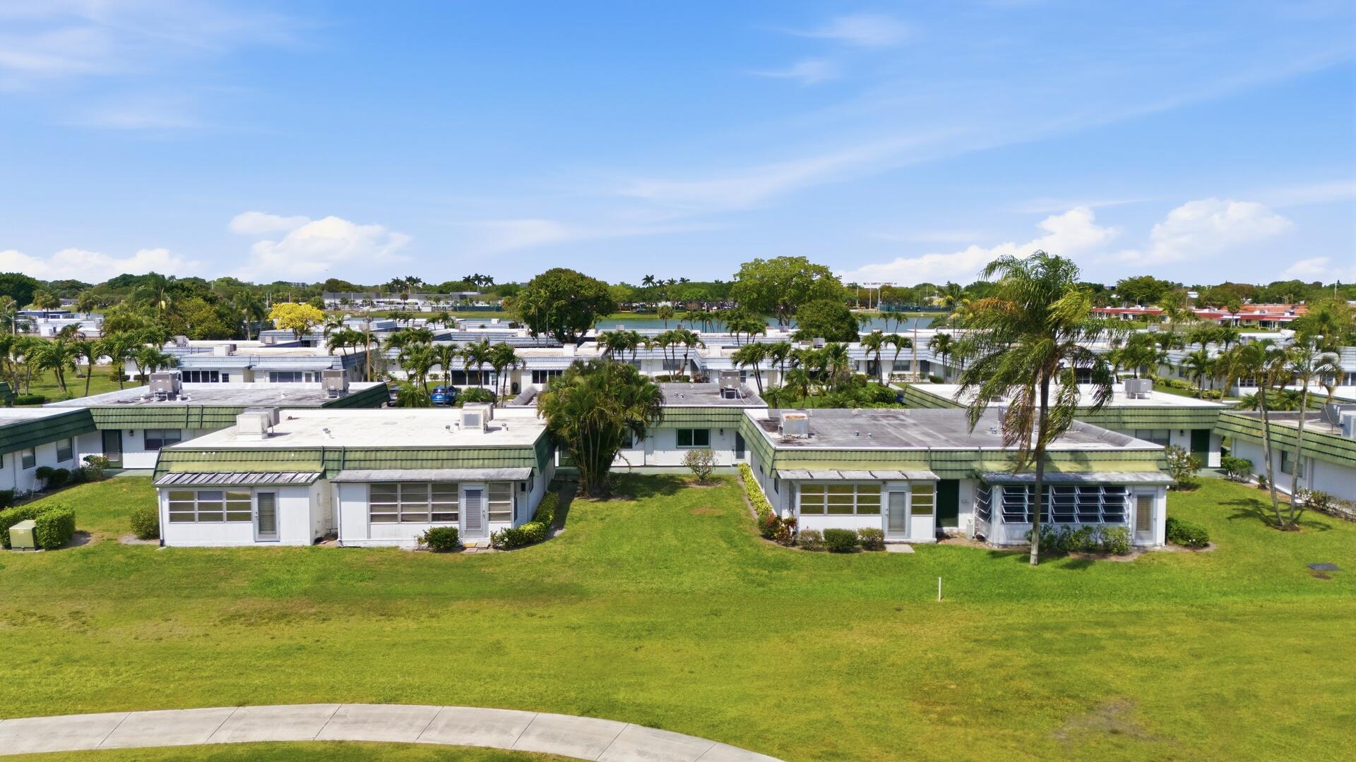 KINGS POINT WATERFORD CONDOS - Residential