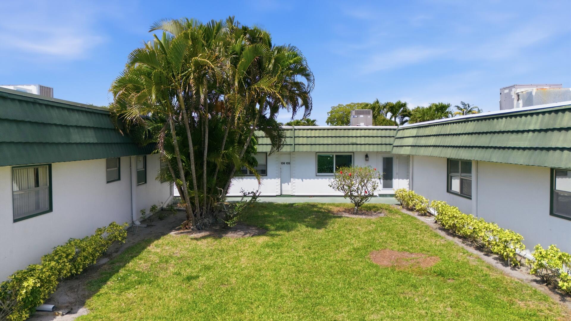 KINGS POINT WATERFORD CONDOS - Residential