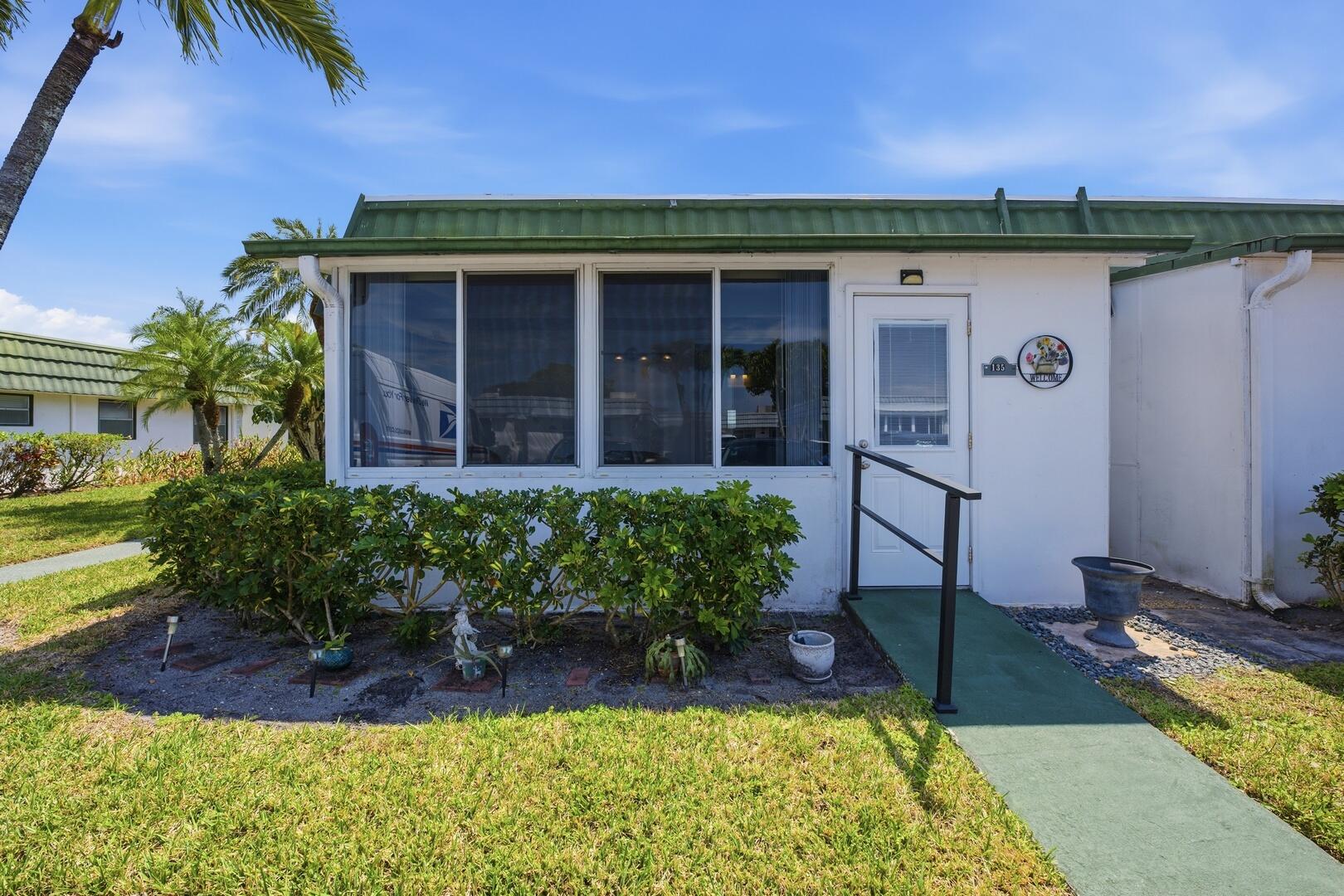 KINGS POINT WATERFORD CONDOS - Residential