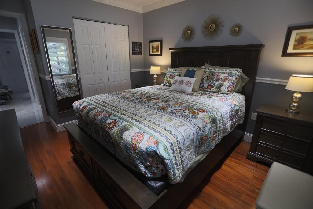 Crystal Pointe 158-10 B - Residential