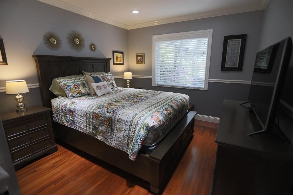 Crystal Pointe 158-10 B - Residential