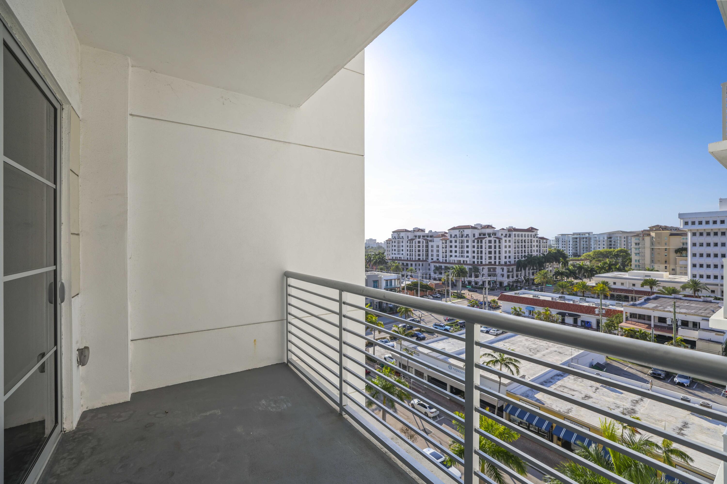 TOWER 155 CONDO - Residential