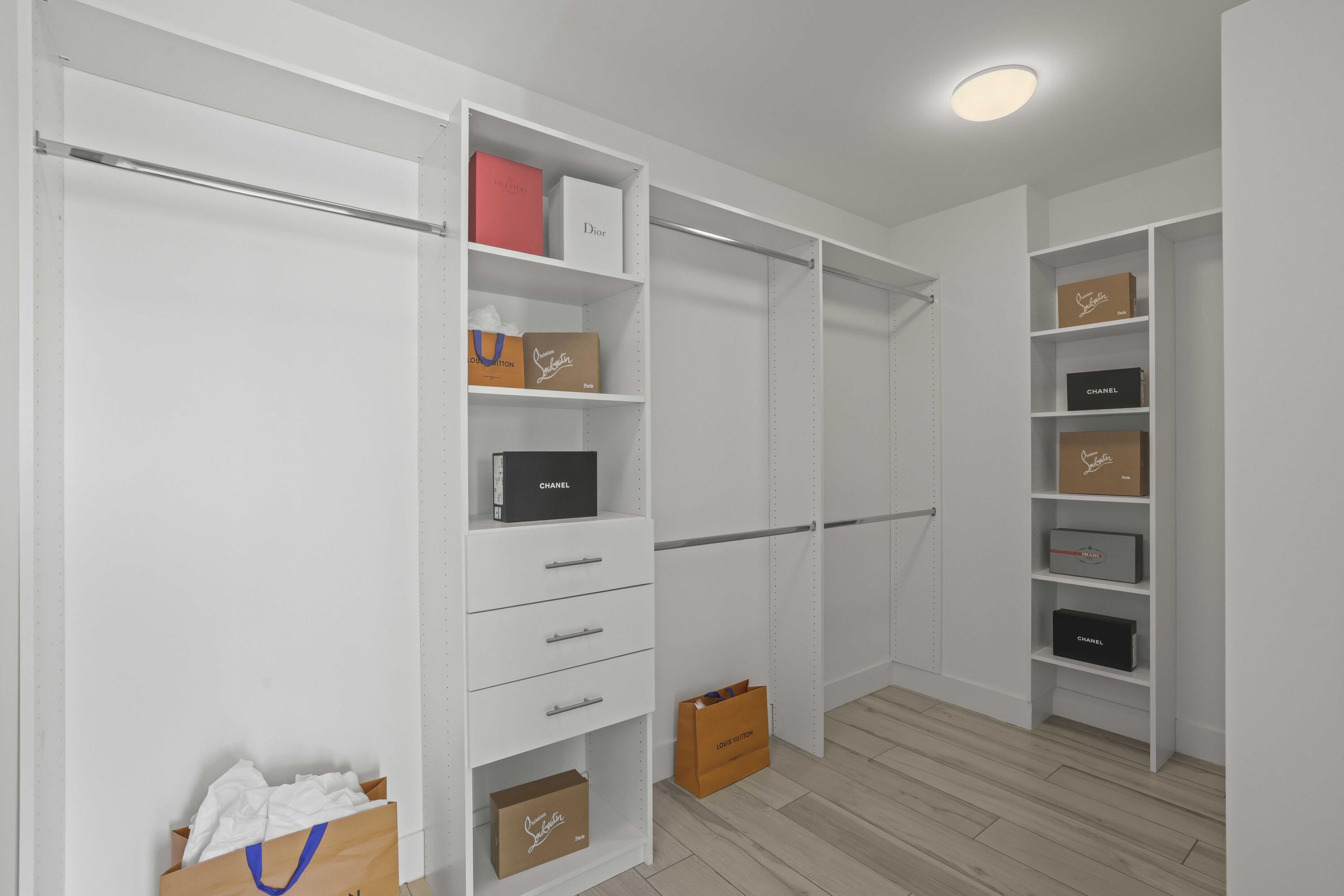 TOWER 155 CONDO - Residential