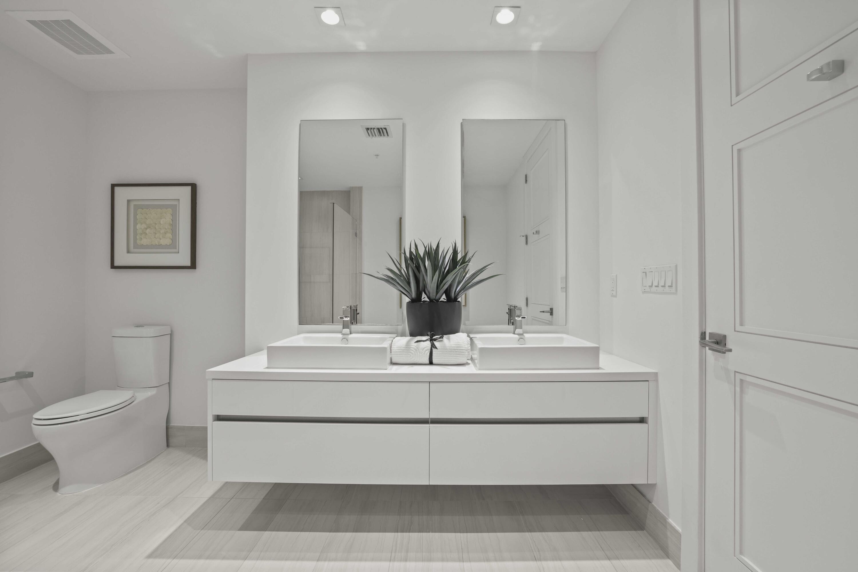 TOWER 155 CONDO - Residential