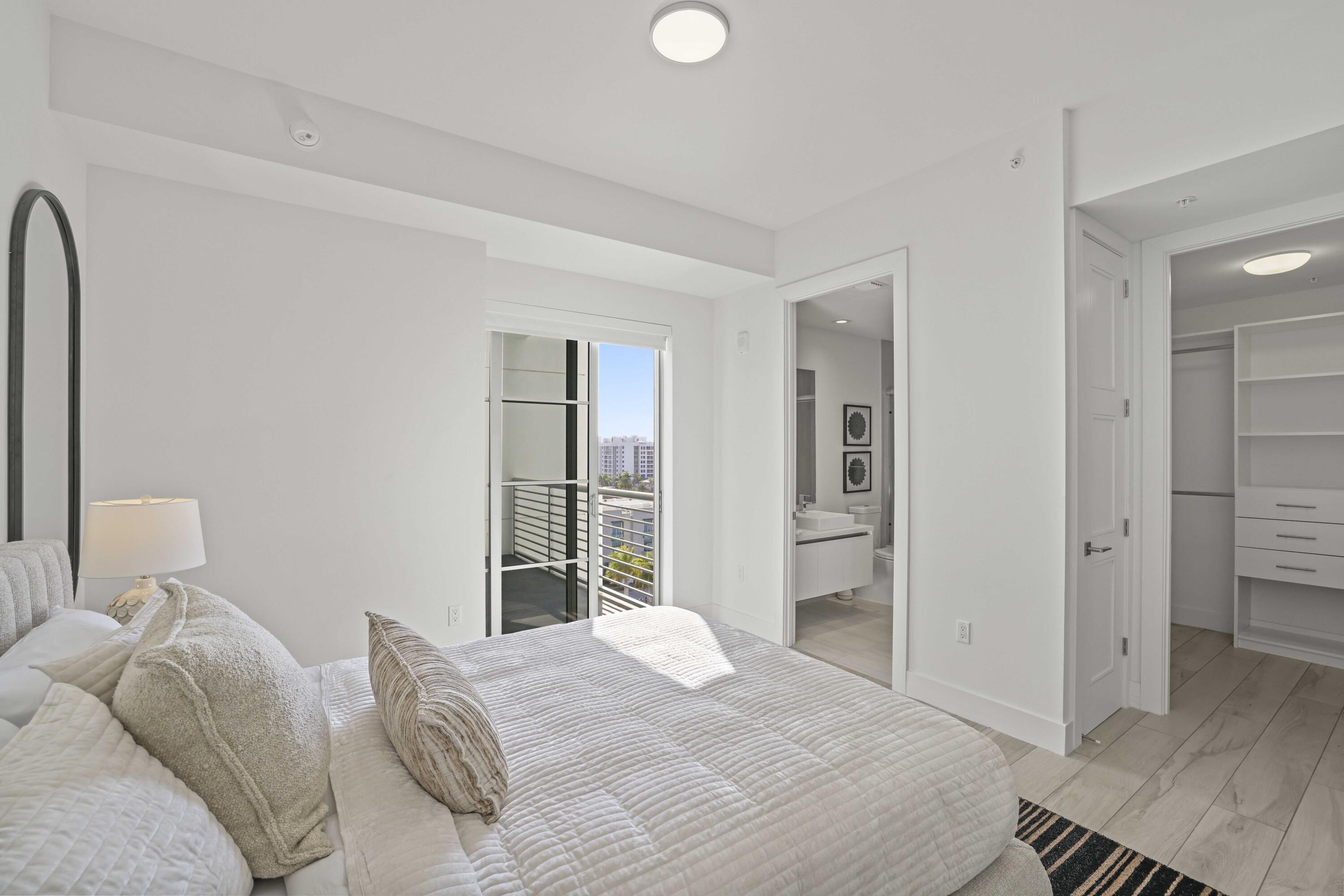 TOWER 155 CONDO - Residential