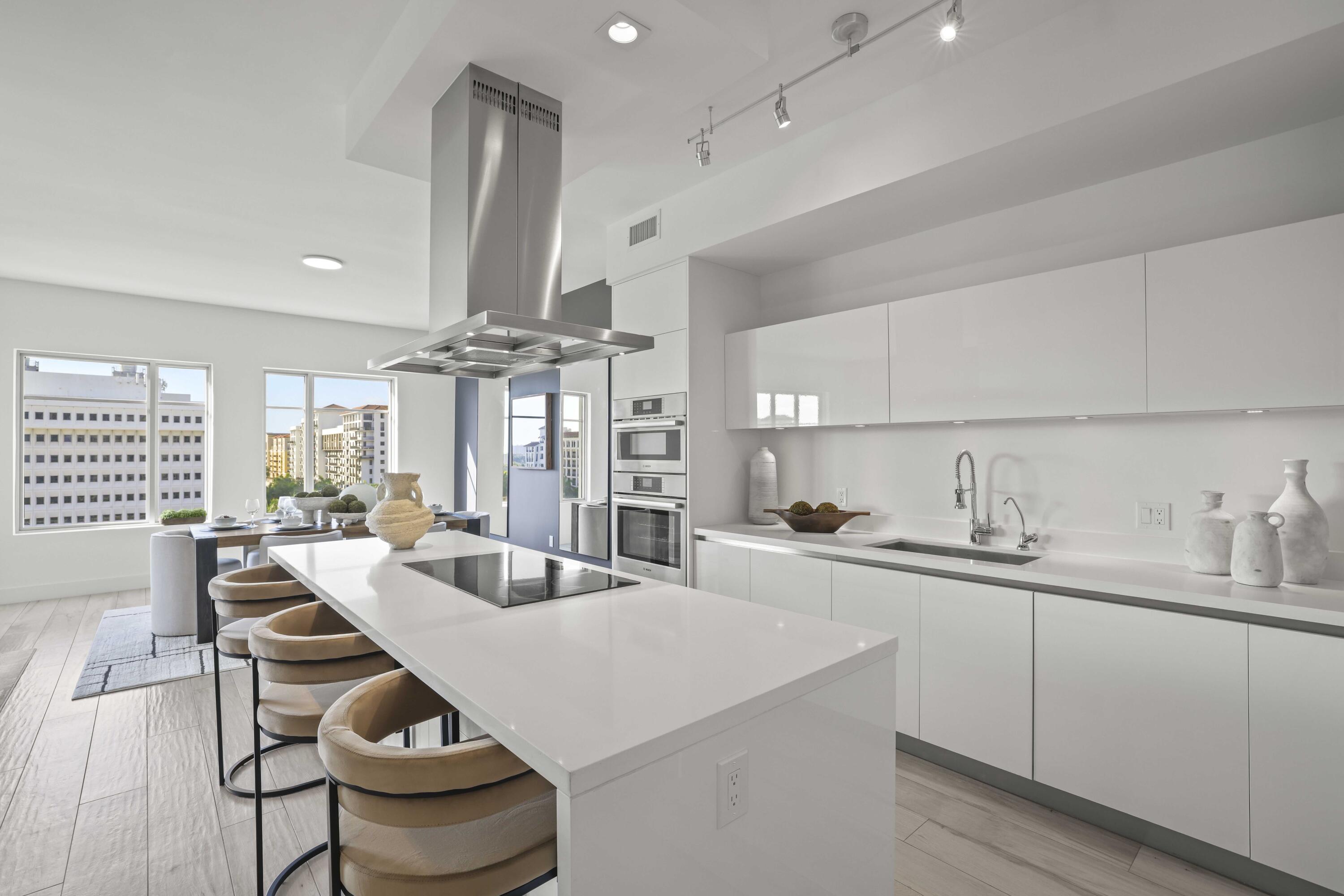 TOWER 155 CONDO - Residential