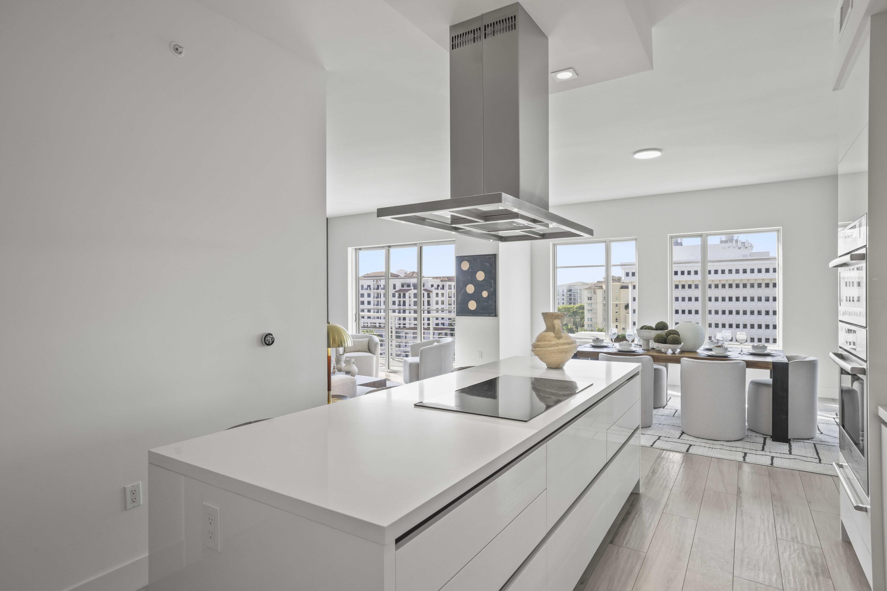 TOWER 155 CONDO - Residential