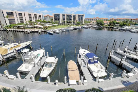 2687 N Ocean Boulevard Unit 401-G, Boca Raton, FL 33431 - MLS#: R11057660