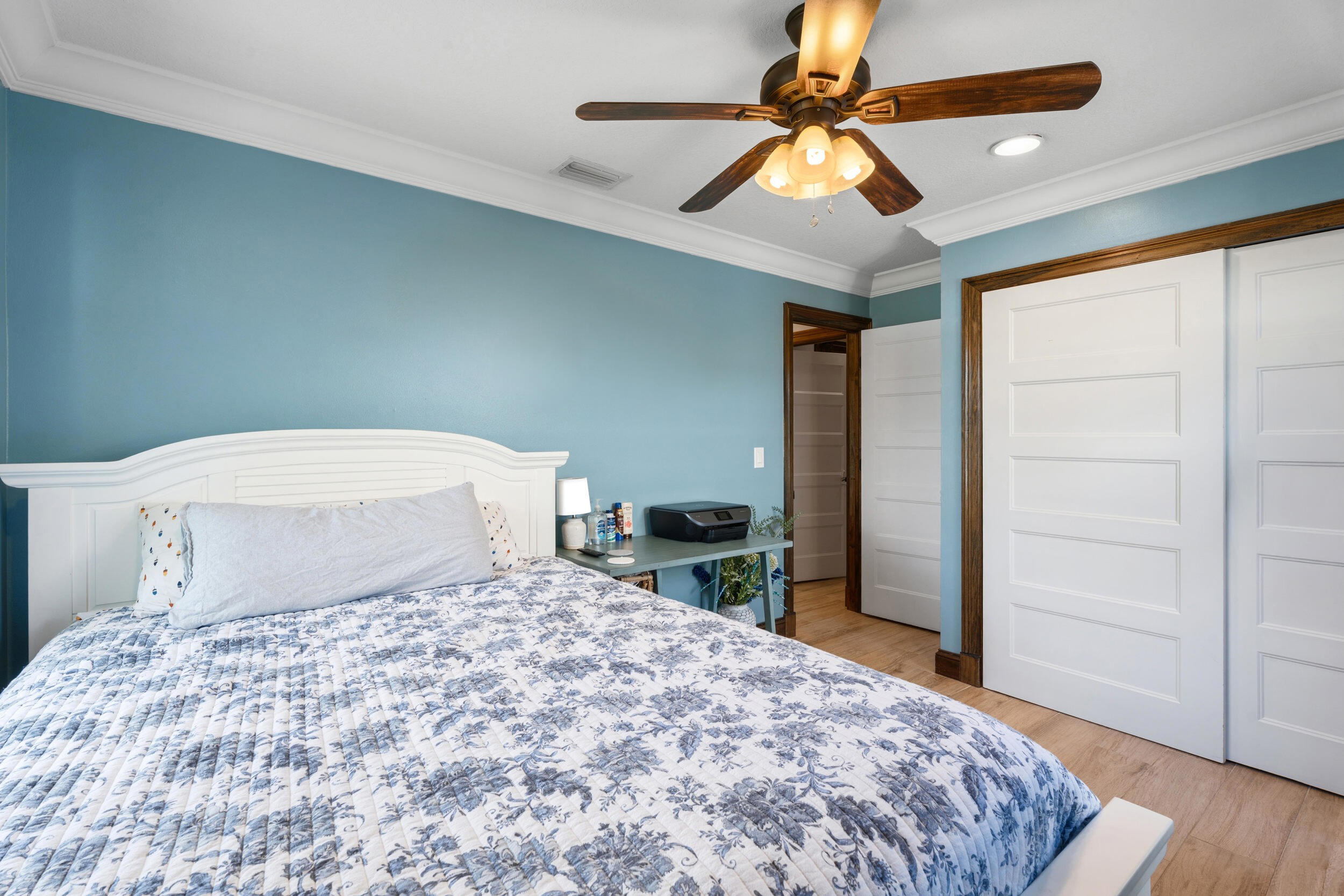 SEAGATE HARBOR - Residential