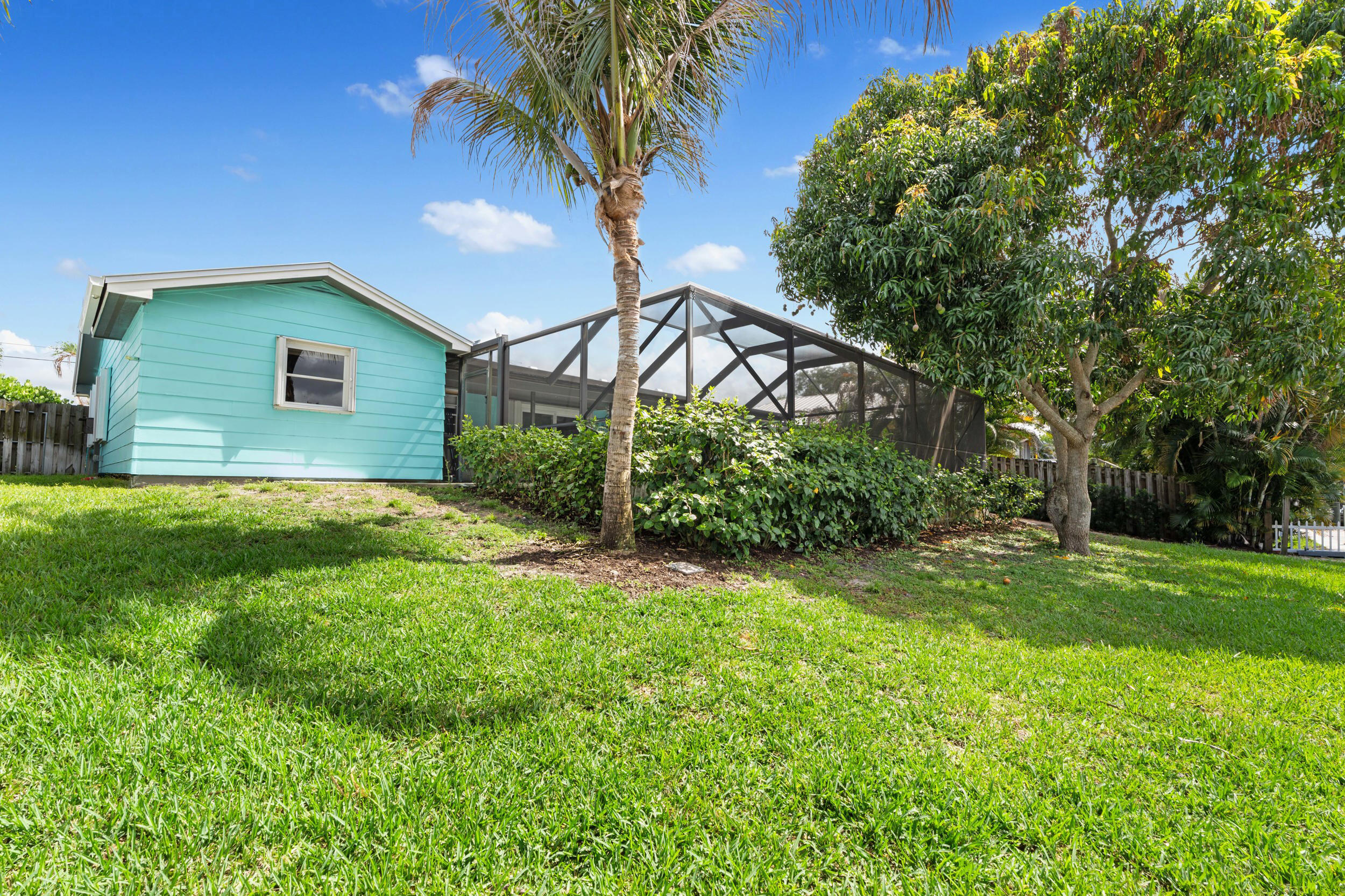 SEAGATE HARBOR - Residential