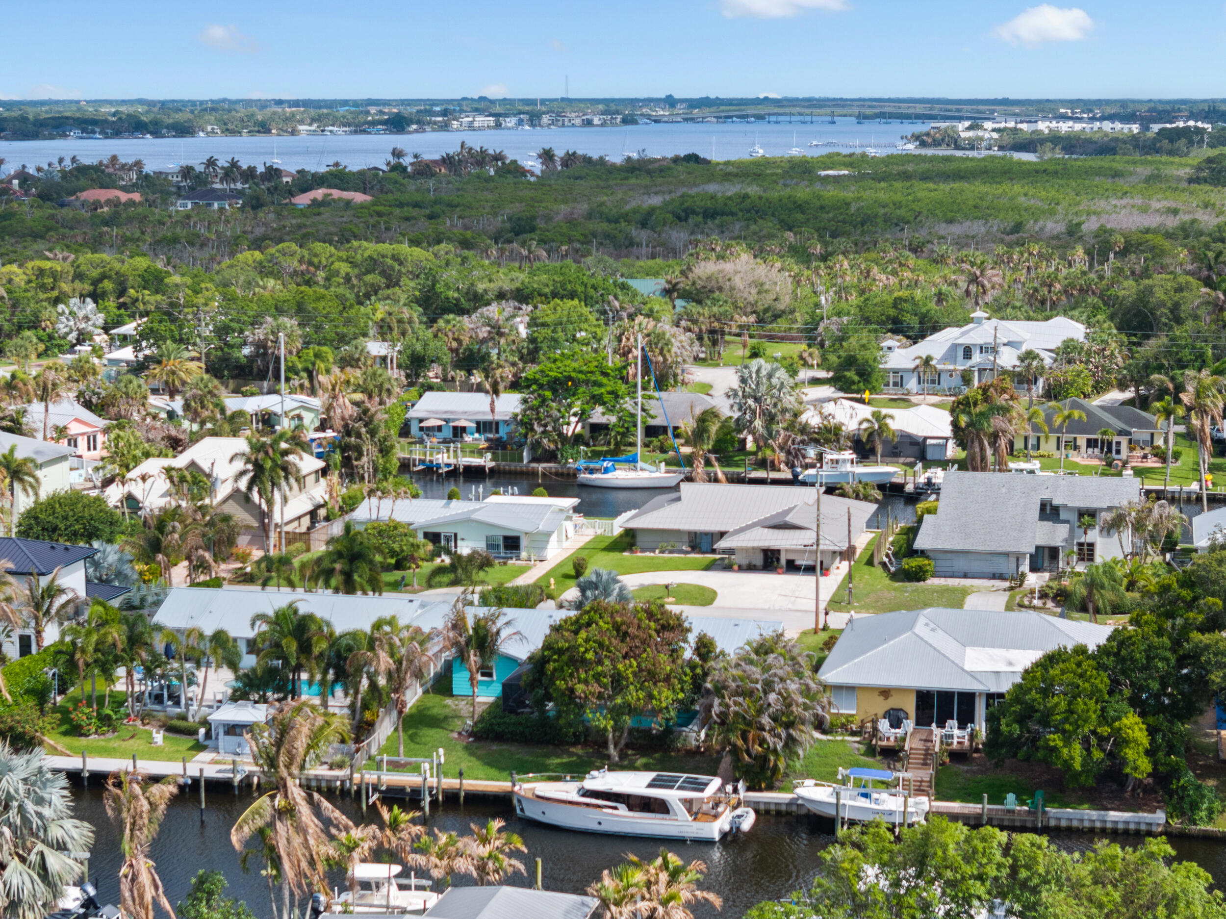 SEAGATE HARBOR - Residential