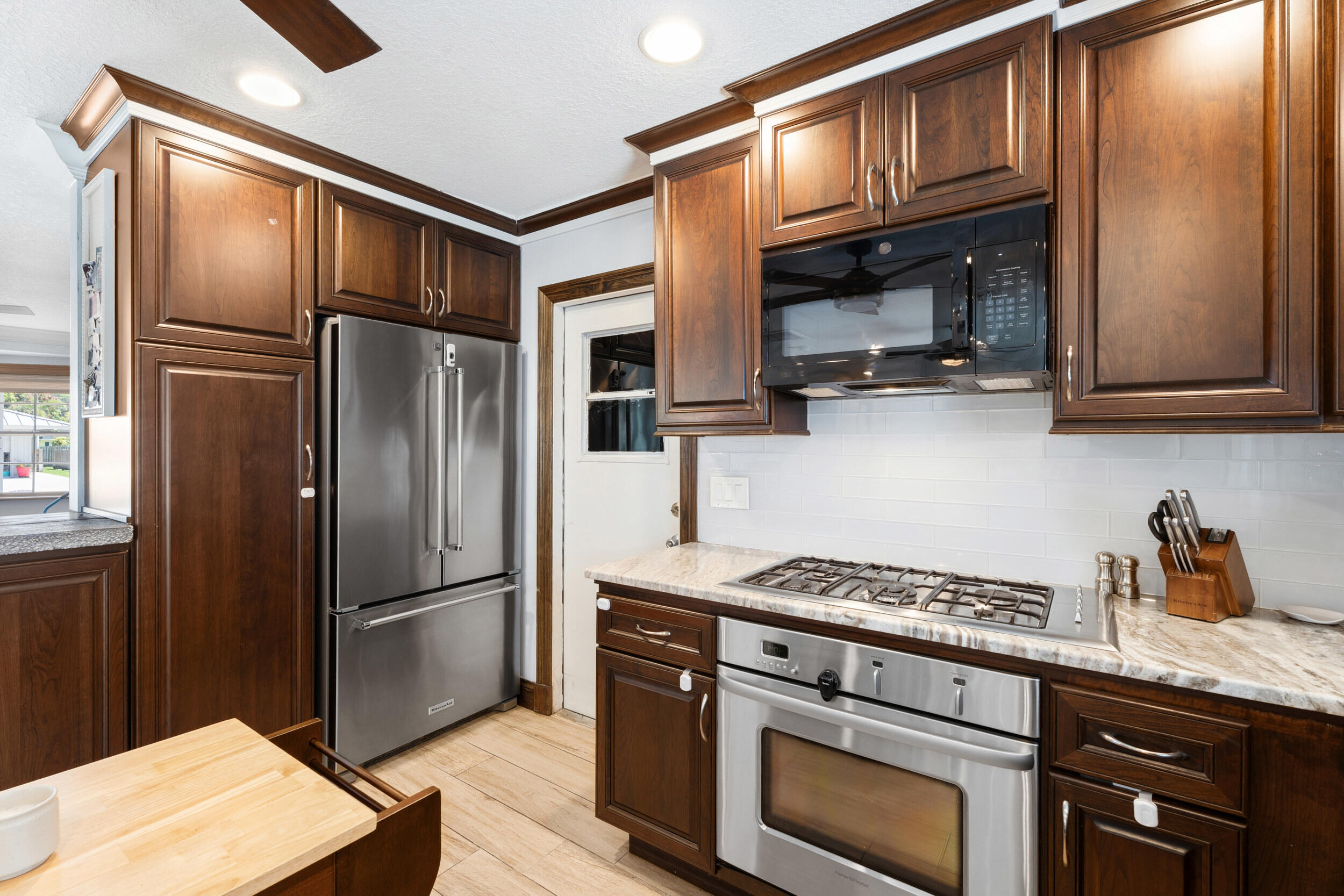 SEAGATE HARBOR - Residential