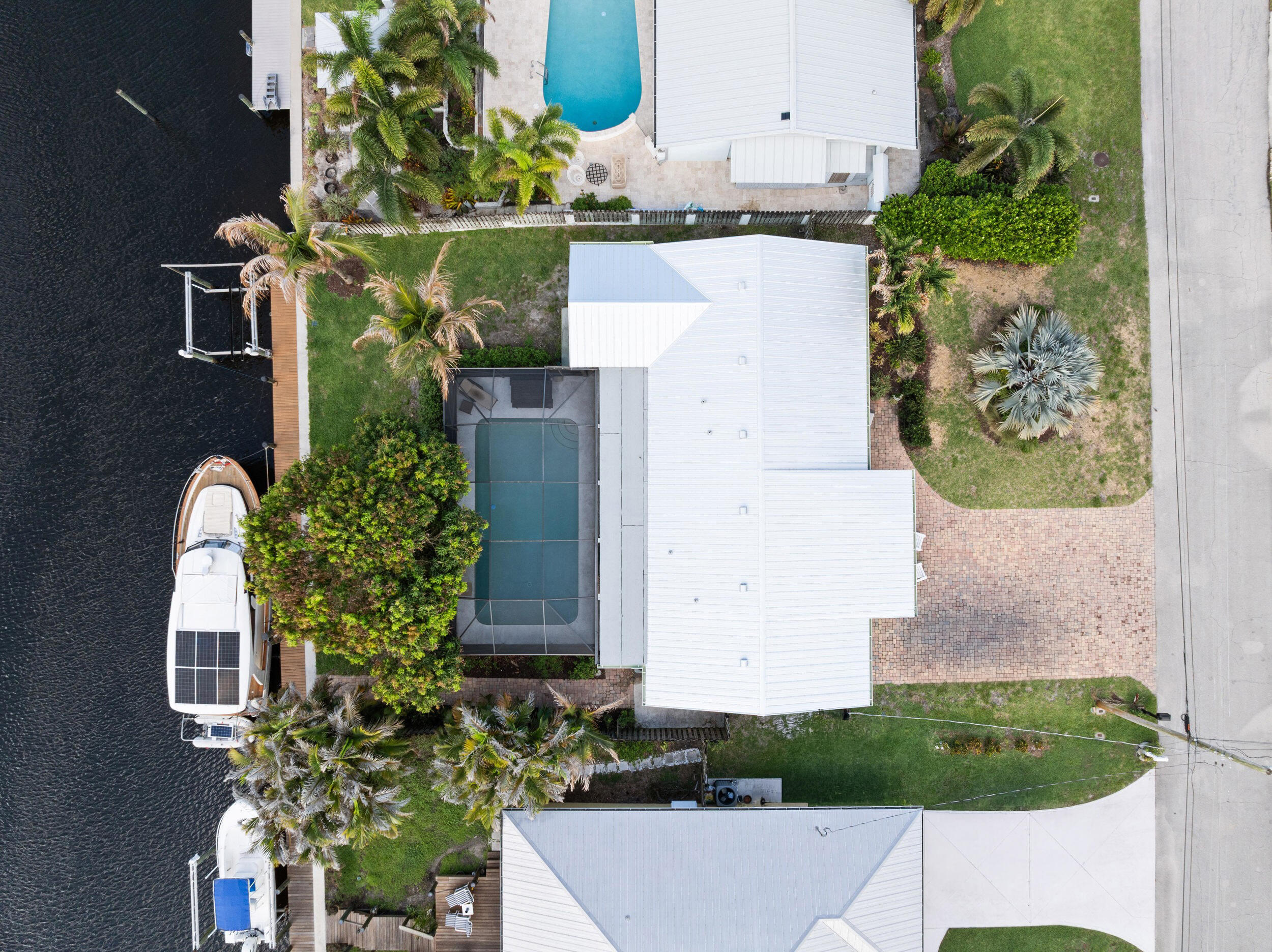 SEAGATE HARBOR - Residential