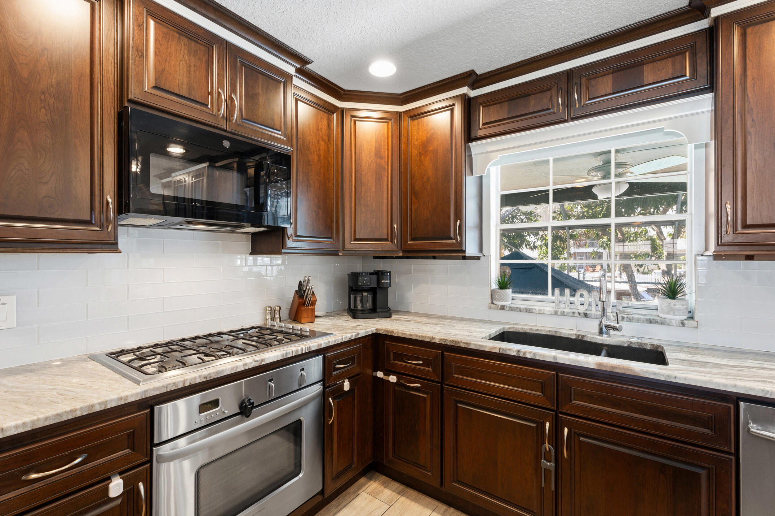 SEAGATE HARBOR - Residential