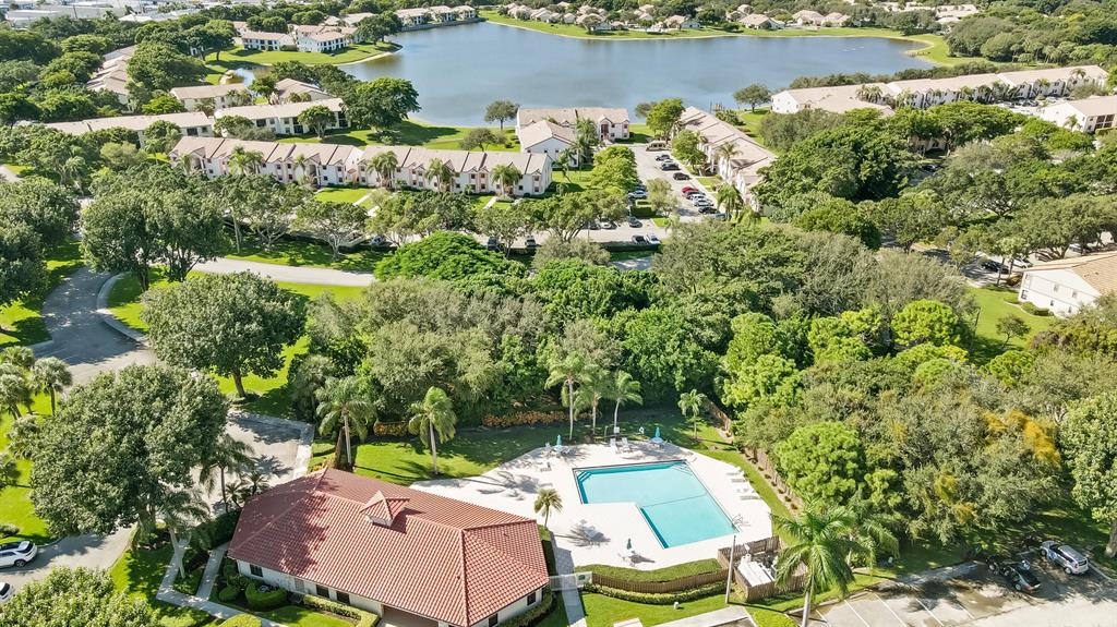 LAKE WINDWOOD CONDO - Residential Lease