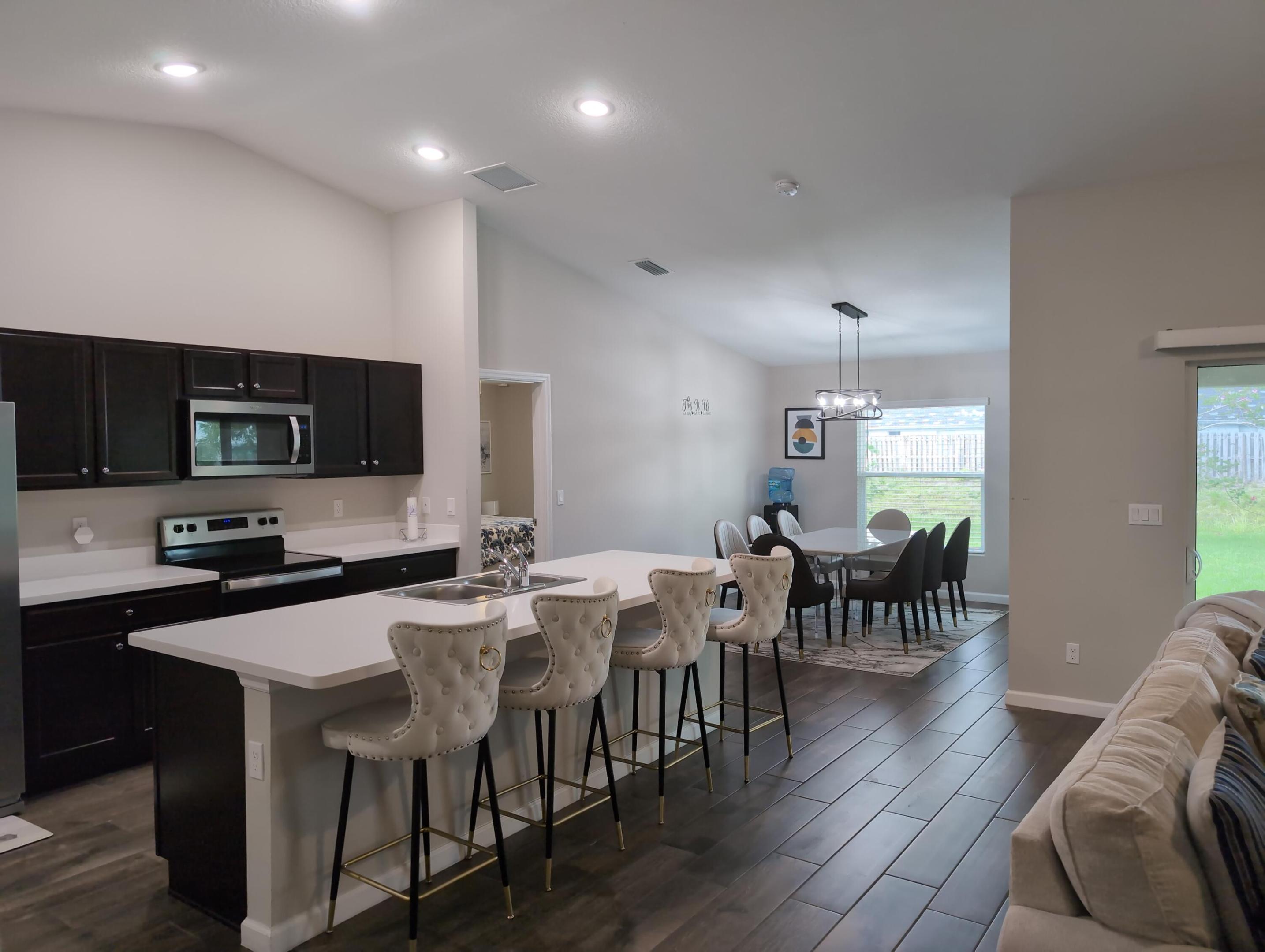 PORT ST LUCIE SECTION 30 - Residential