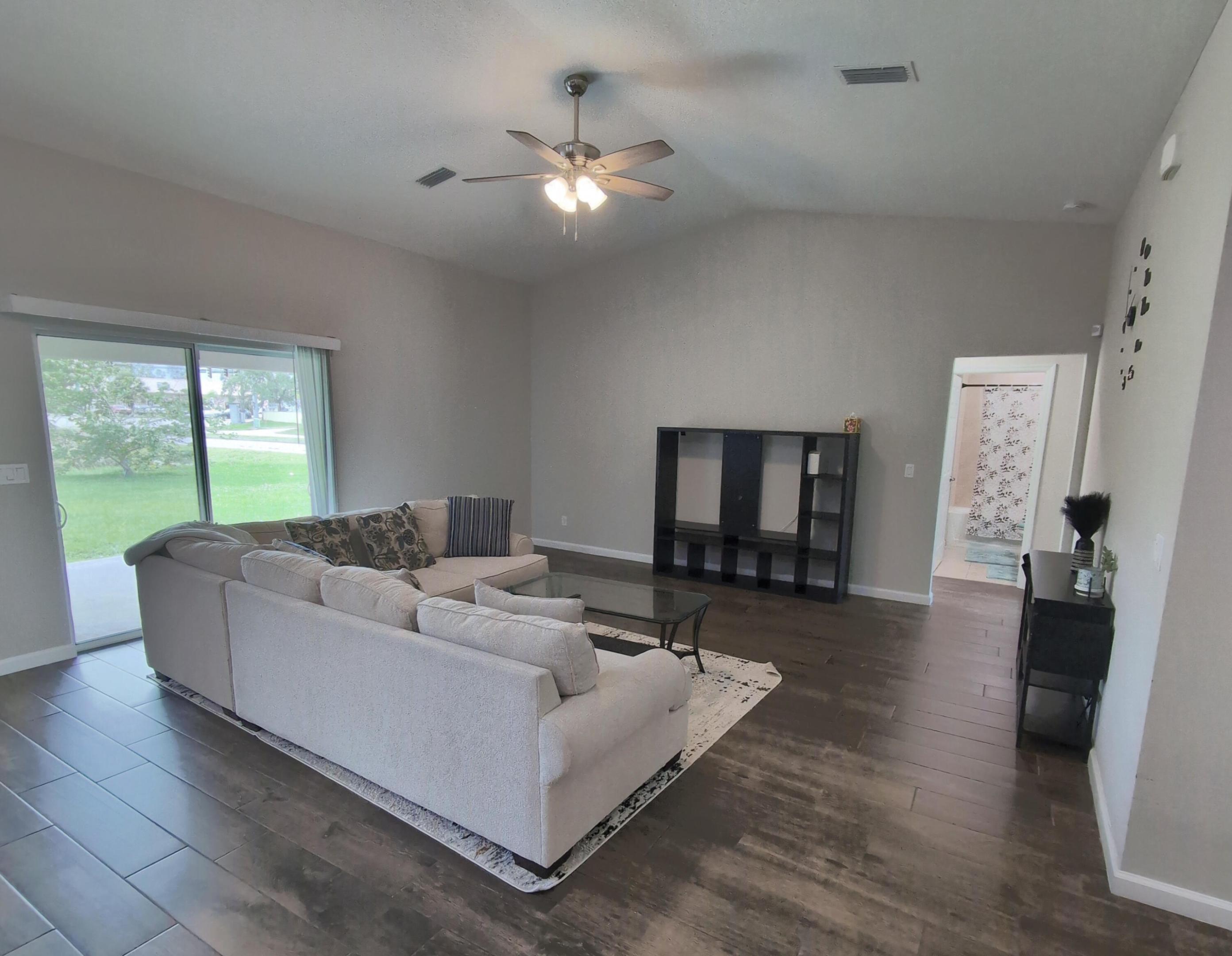 PORT ST LUCIE SECTION 30 - Residential
