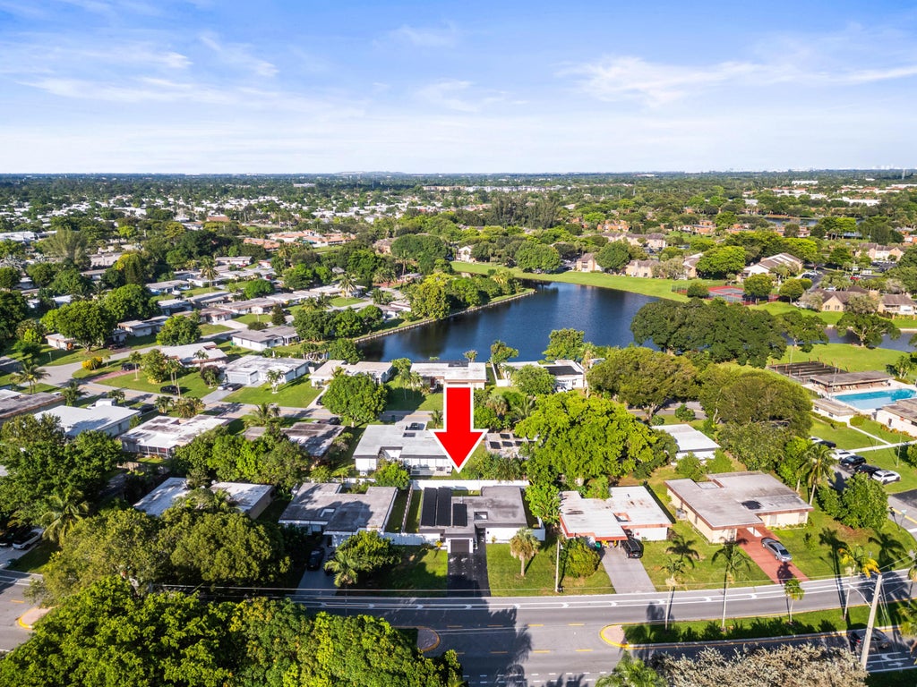 Photo of 6408 Brookwood Boulevard, Tamarac, FL 33321 (MLS # B26081544)