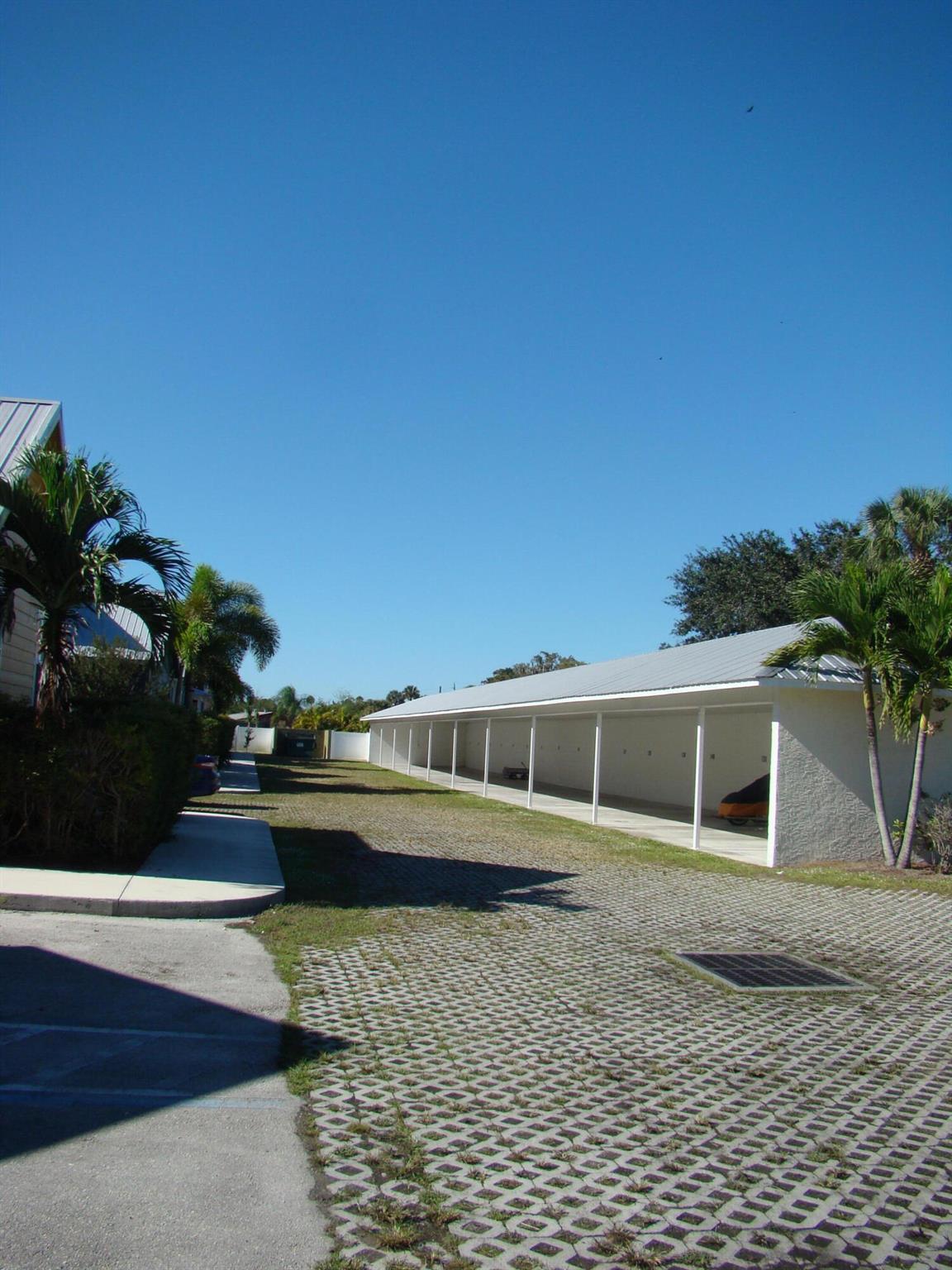 COTTAGES AT THE LAKE - Residential