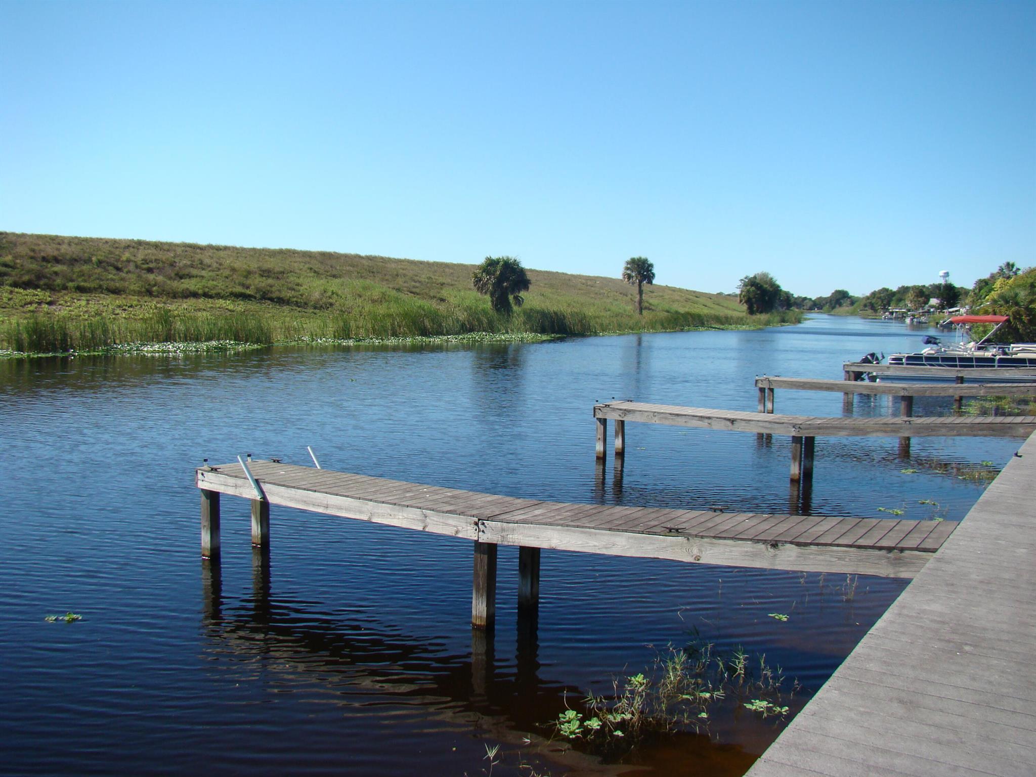 COTTAGES AT THE LAKE - Residential