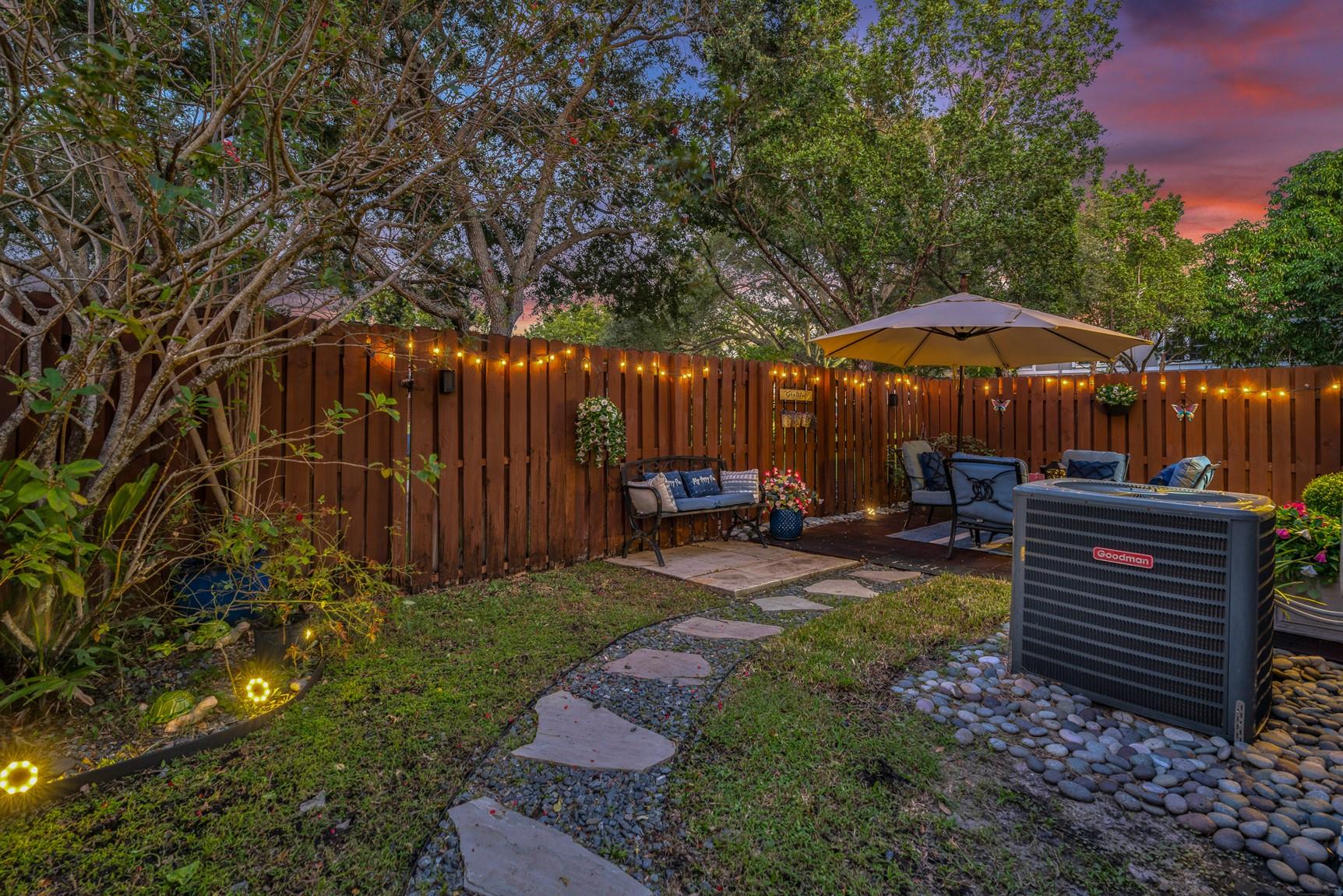 Lakeview Townhomes - Residential