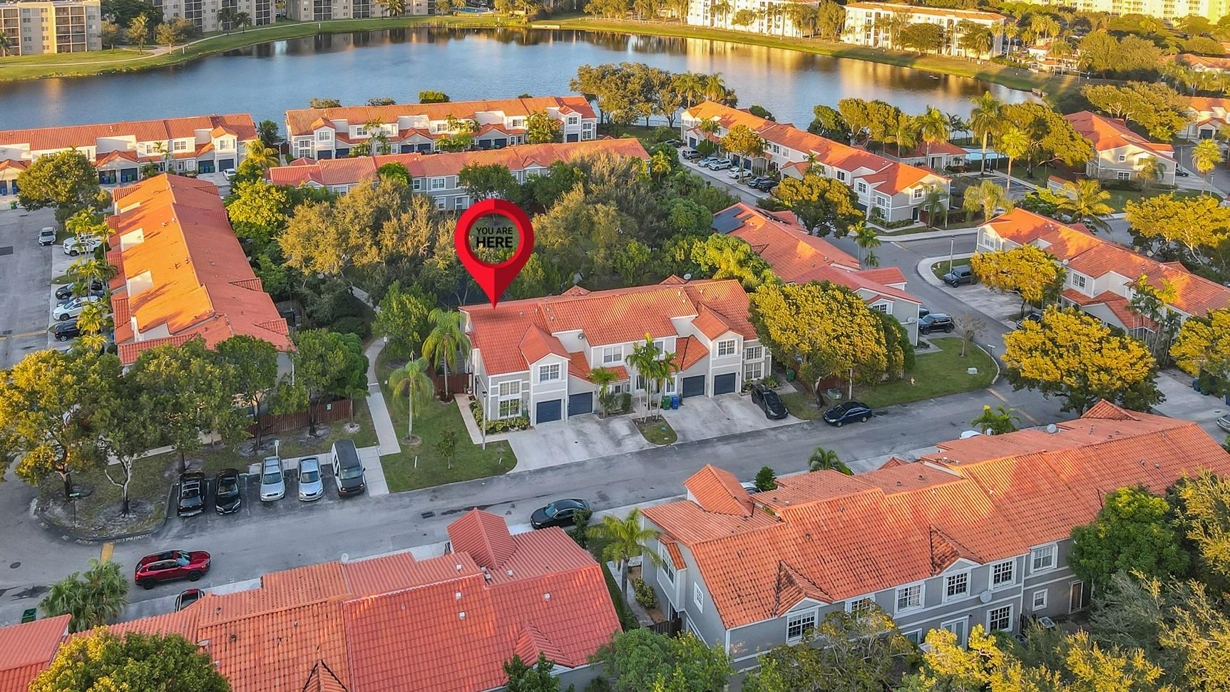 Lakeview Townhomes - Residential