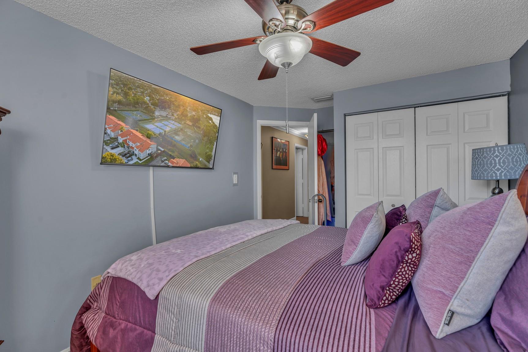 Lakeview Townhomes - Residential