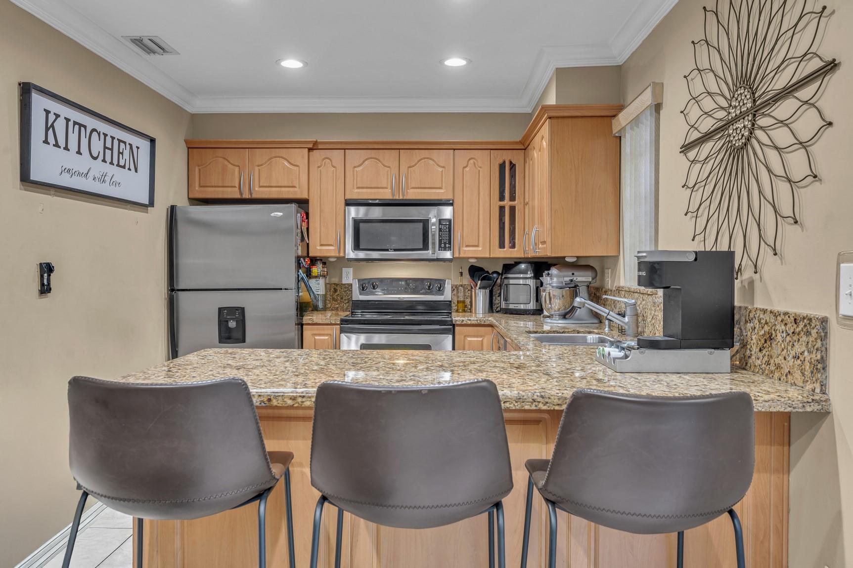 Lakeview Townhomes - Residential