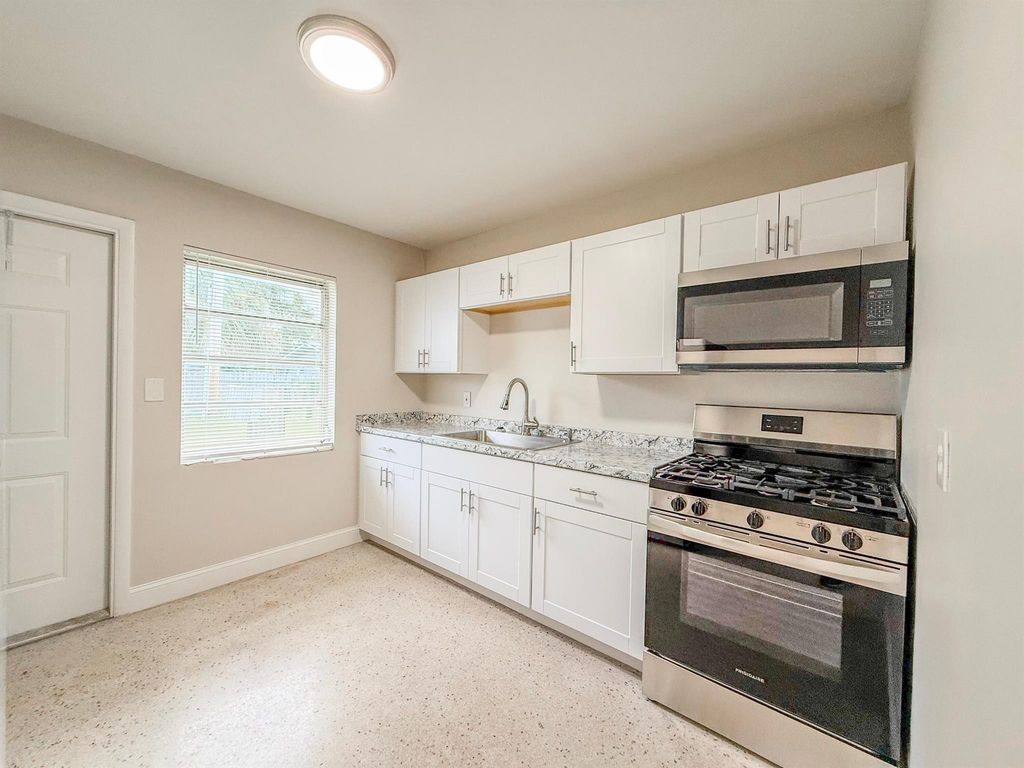 Photo of 709 N 25 Street, Fort Pierce, FL 34947 (MLS # R11110775)