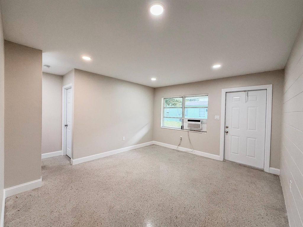 Photo of 709 N 25 Street, Fort Pierce, FL 34947 (MLS # R11110775)