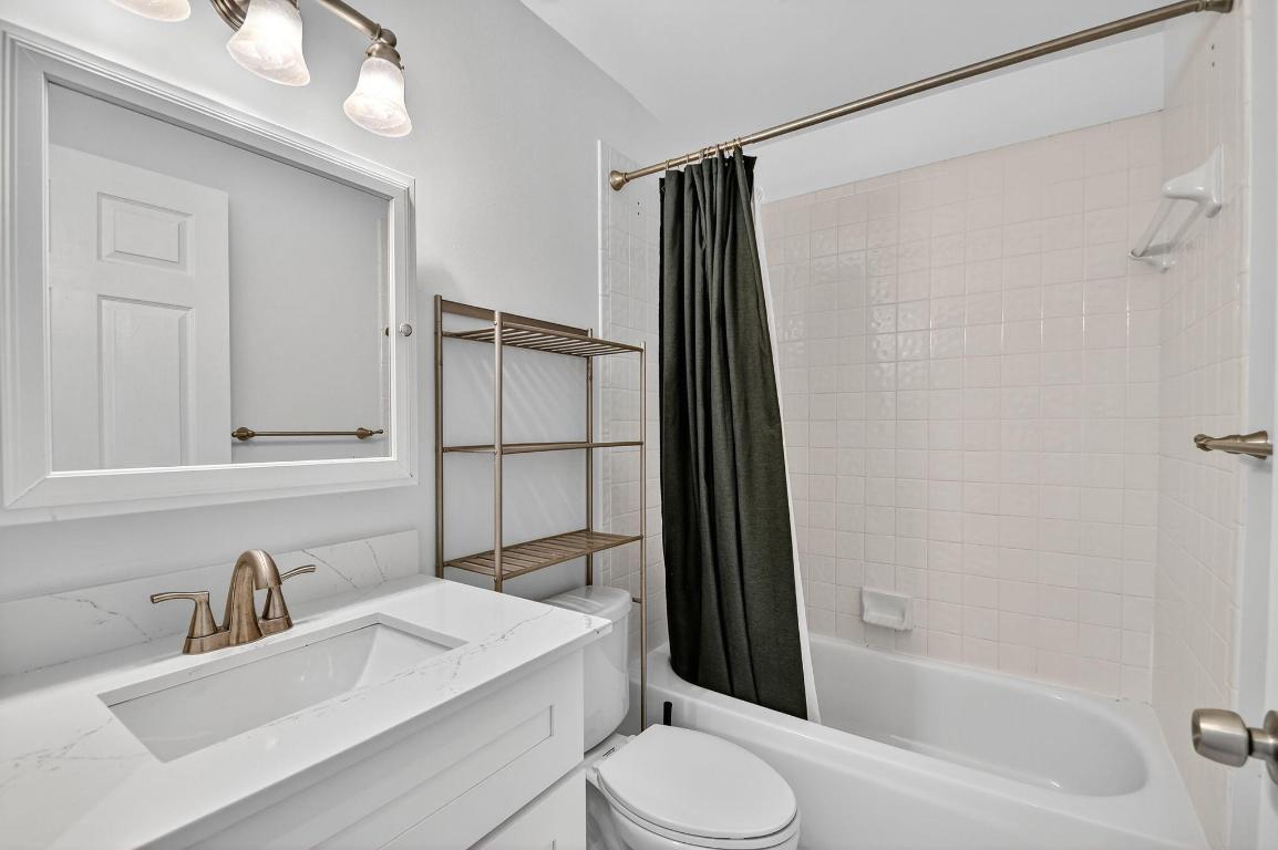 WELLINGTONS EDGE PAR 76 PH 1 - Residential